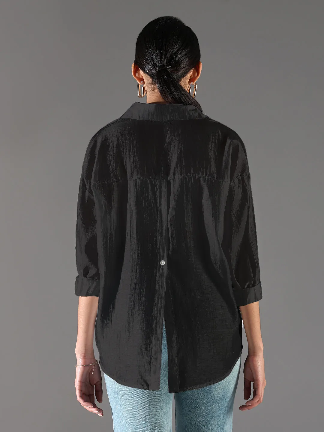 Thermoregulating Fabric Women's Black Solid Oversized Shirt