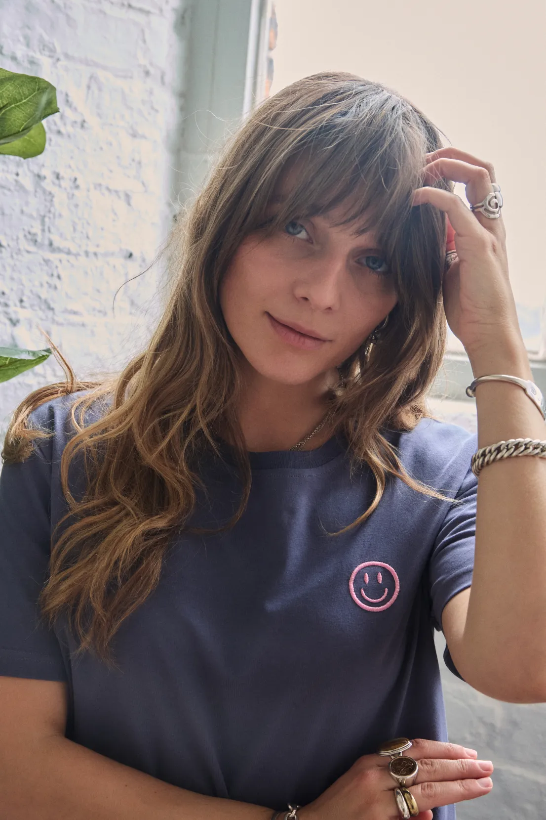 Quick Access Stretch Fit Design O&F Good Energy Tee - Navy