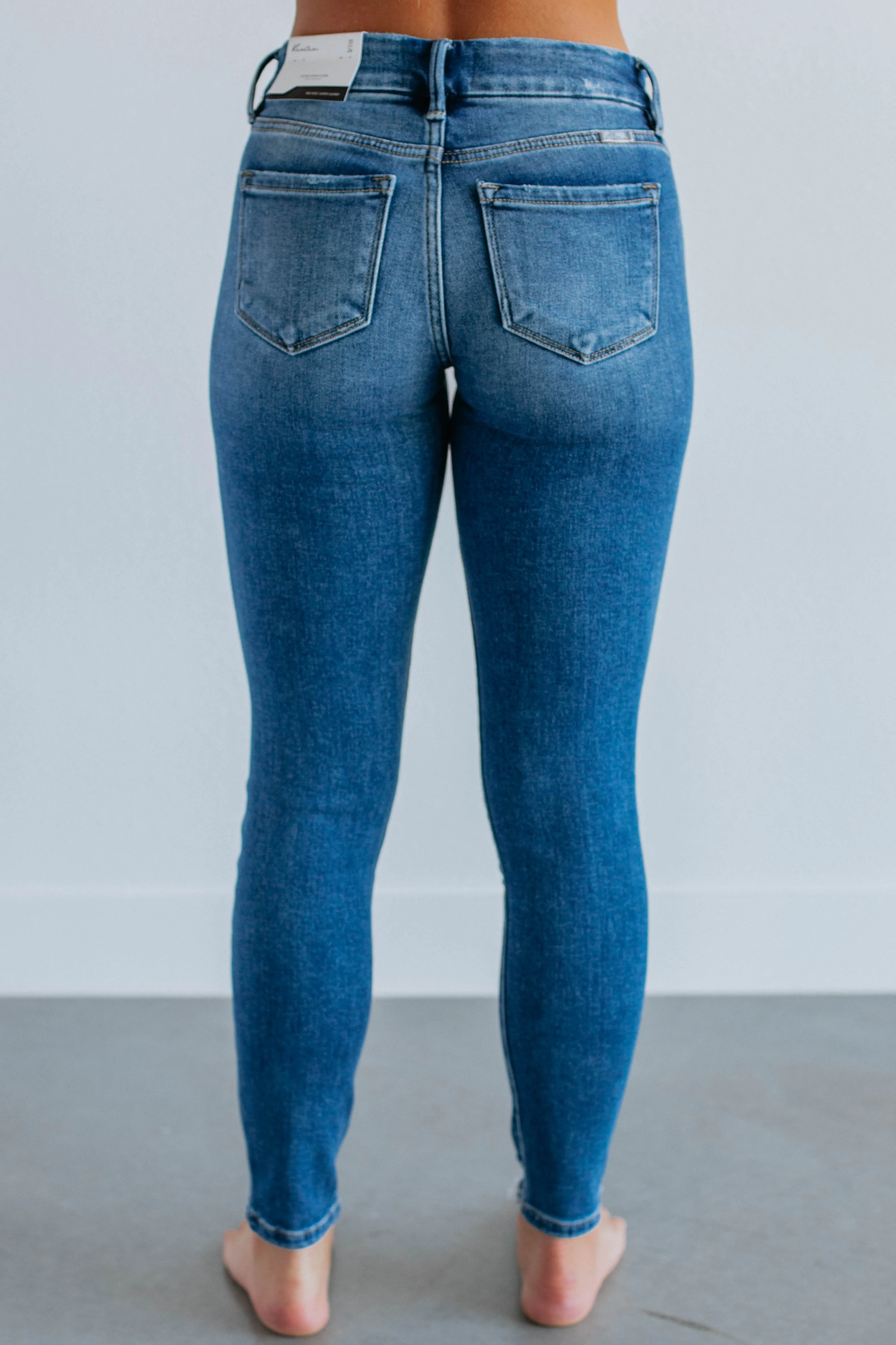 Maela KanCan Jeans - Medium Wash Flattering Style