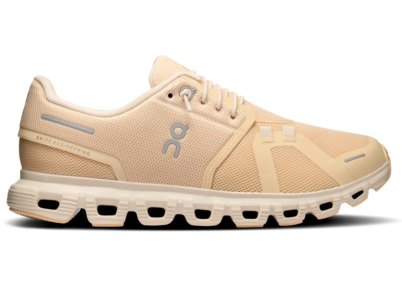 running in a salt flat area shoes On Running Cloud 6 Blonde Dew (Women'S)