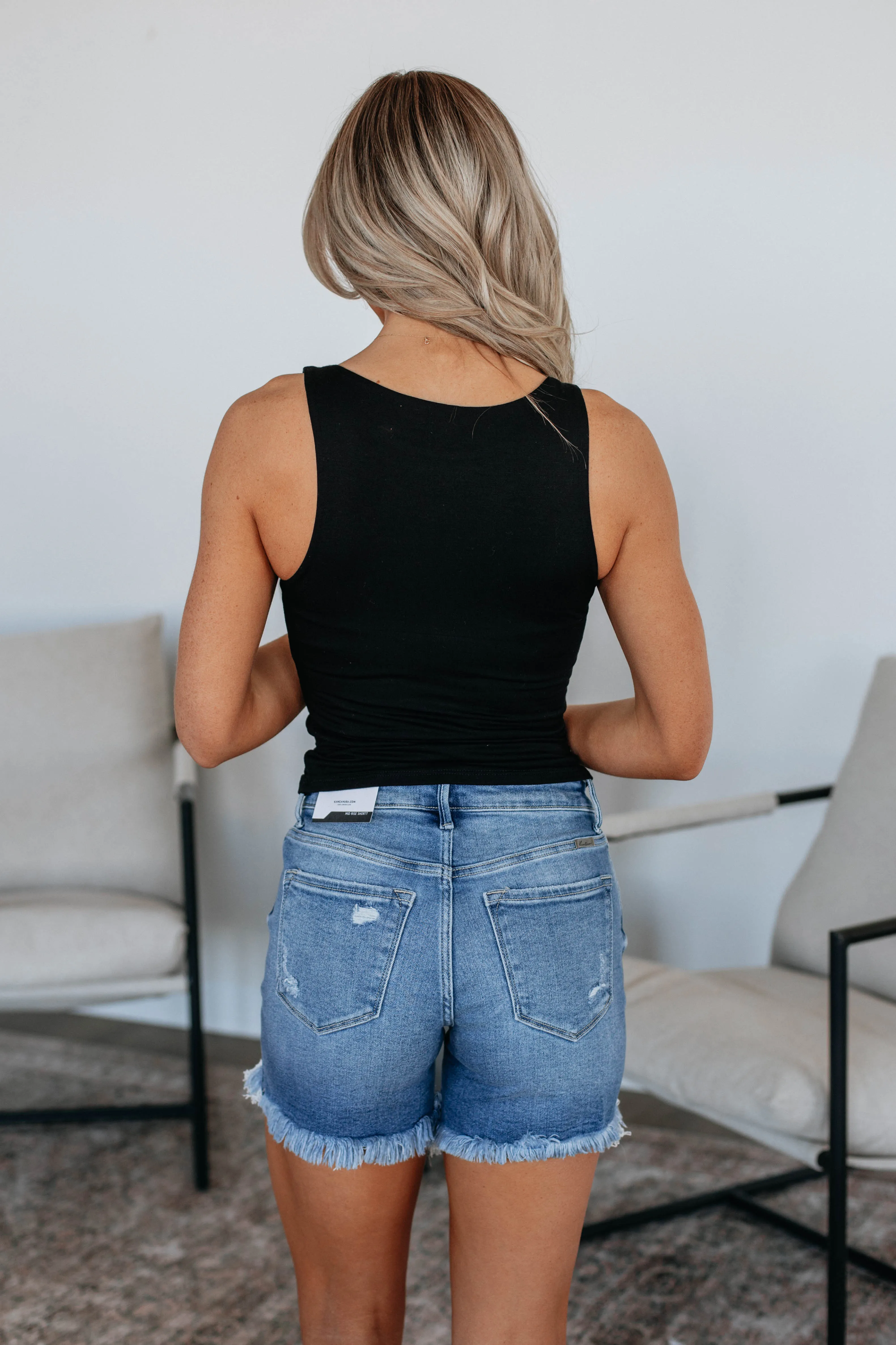 Ariel Basic Tank - Black Sporty Fit