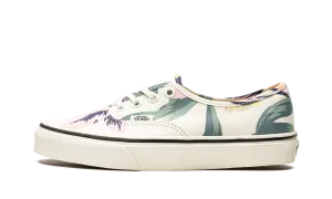 Arch Support Health Focused Memory Foam Airport Travel Authentic