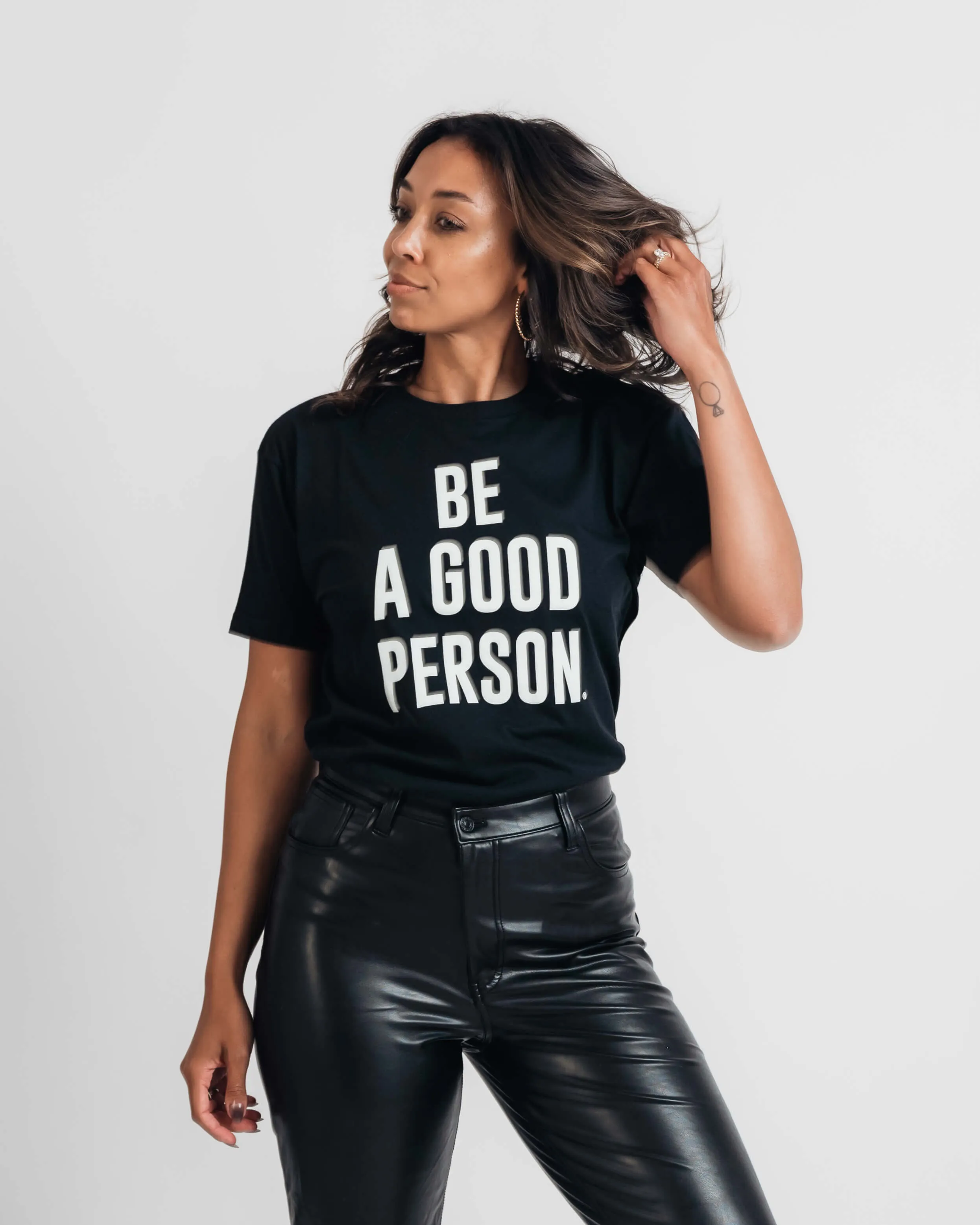 Signature T-Shirt - Black Soft and Stylish