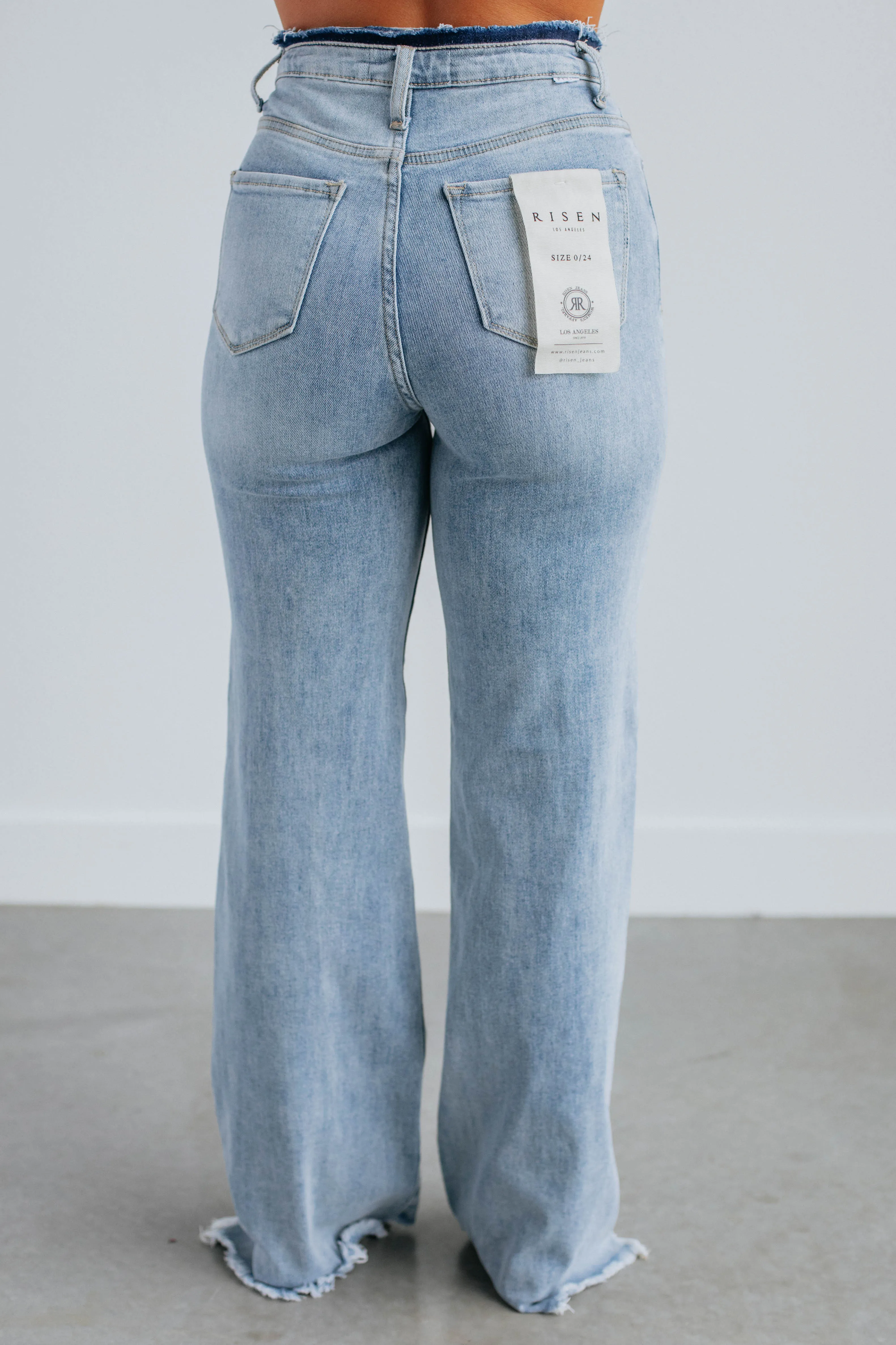 Tailored Silhouette Blaire Risen Jeans - Light Wash