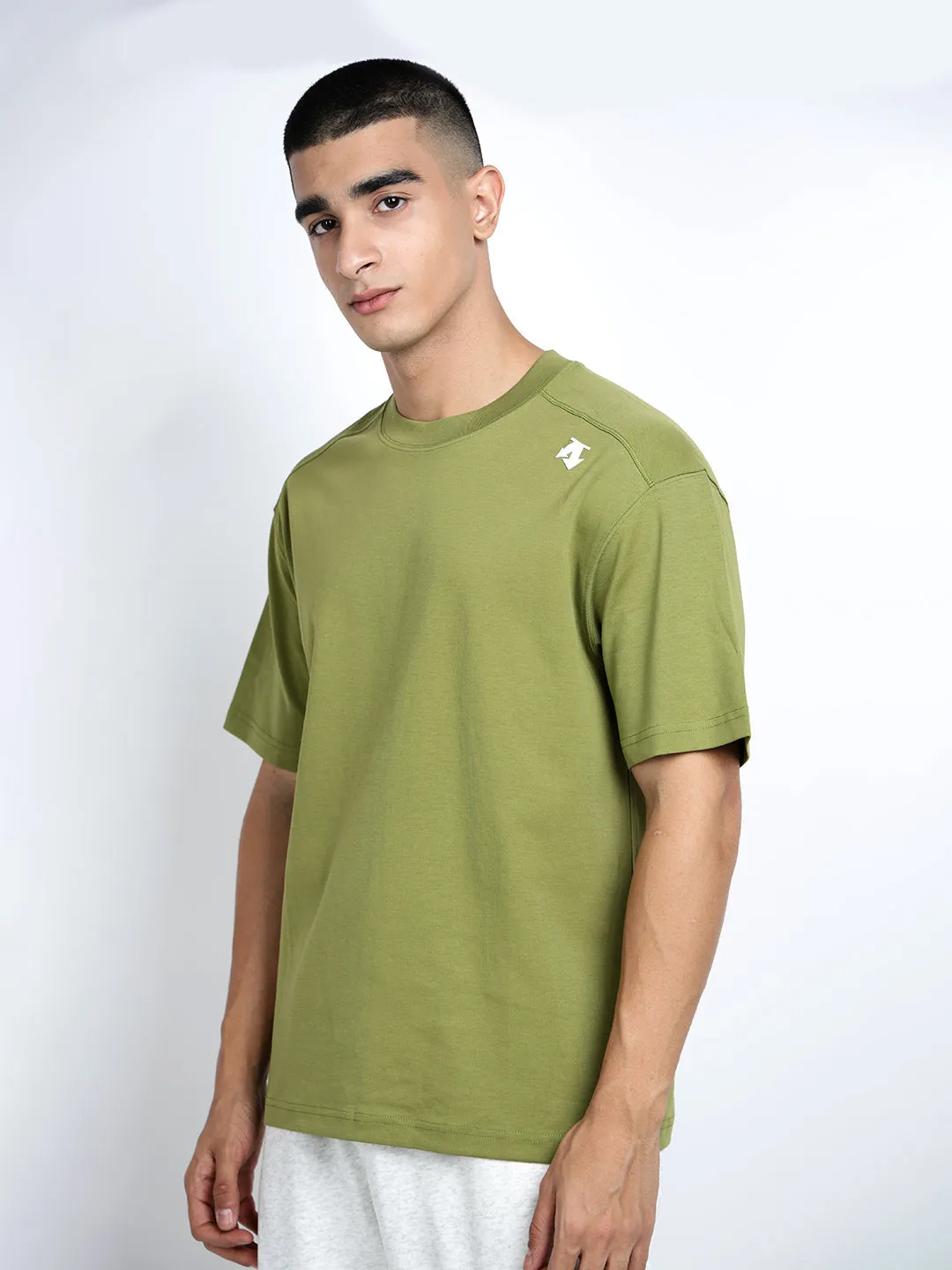 Men's Green Short Sleeves Round Neck Relaxed Fit T-Shirt Summer Wardrobe