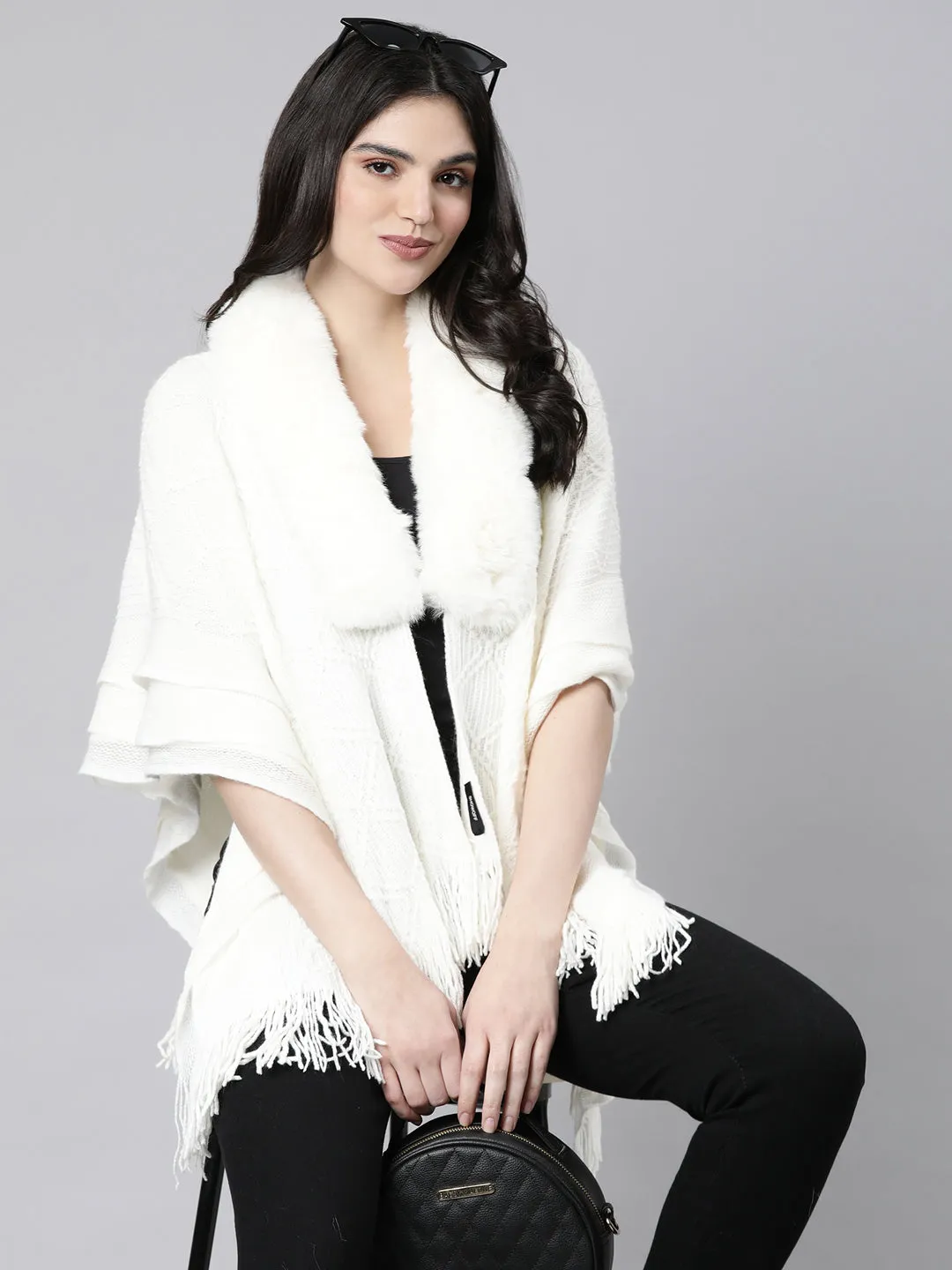 Outdoor Comforted Drop Shoulder Cut Women's Chevron Longline Cream Poncho