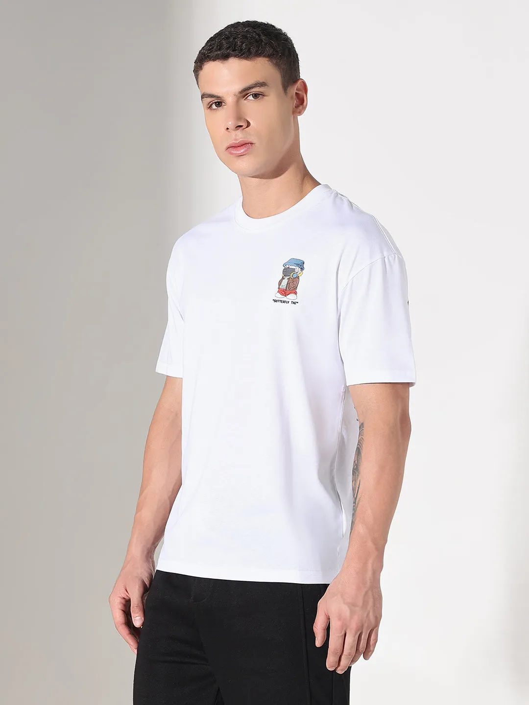 Cozy Layers Men's Graphic Print White Short Sleeves Round Neck Relaxed Fit T-Shirt