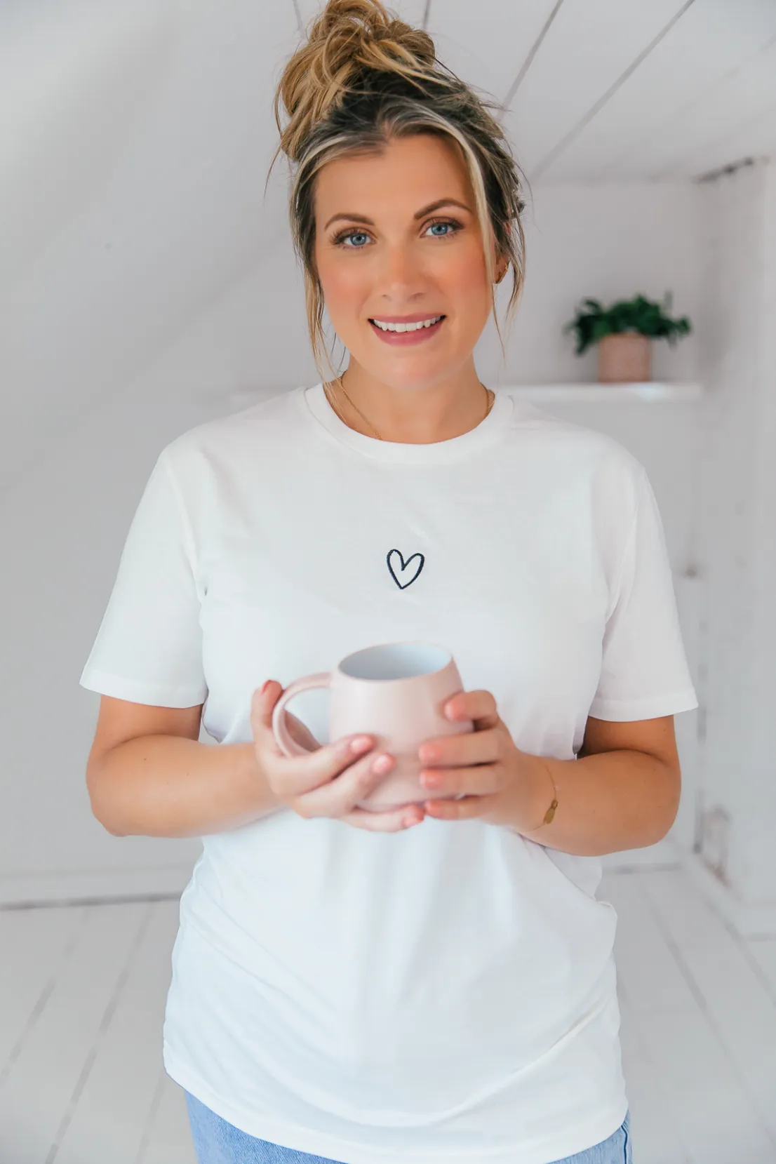 O&F Be Tee sporty and comfortable SoftenedNeckline