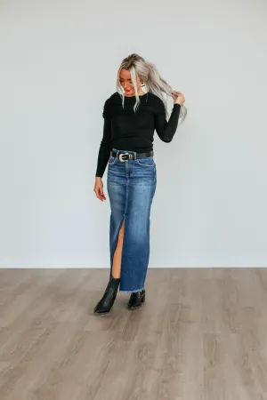 Candyn Risen Denim Skirt - Dark Wash Simple Layer Flexible Waistband