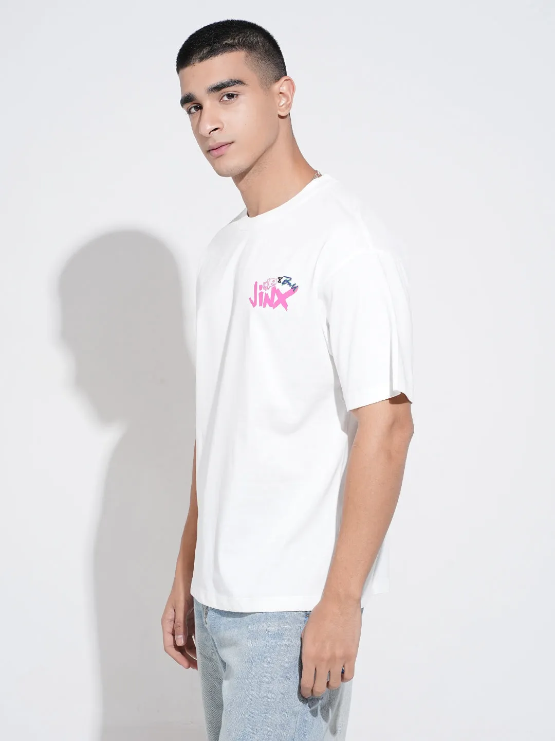 Men's Graphic Print White Short Sleeves Round Neck Relaxed Fit T-Shirt Soft Knit