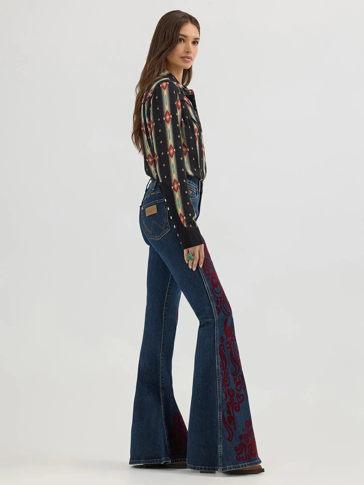 Wrangler x Lainey Wilson Vintage Flocked Bell Bottoms in Maroon Dark Wash Quality Wear Active Comfort