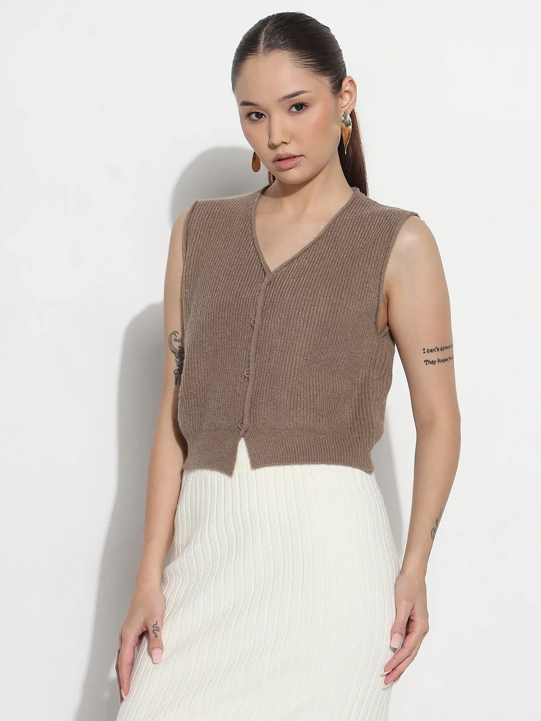 Hypoallergenic Yarn Women's Ribbed Brown V-Neck Sleeveless Knitted Top