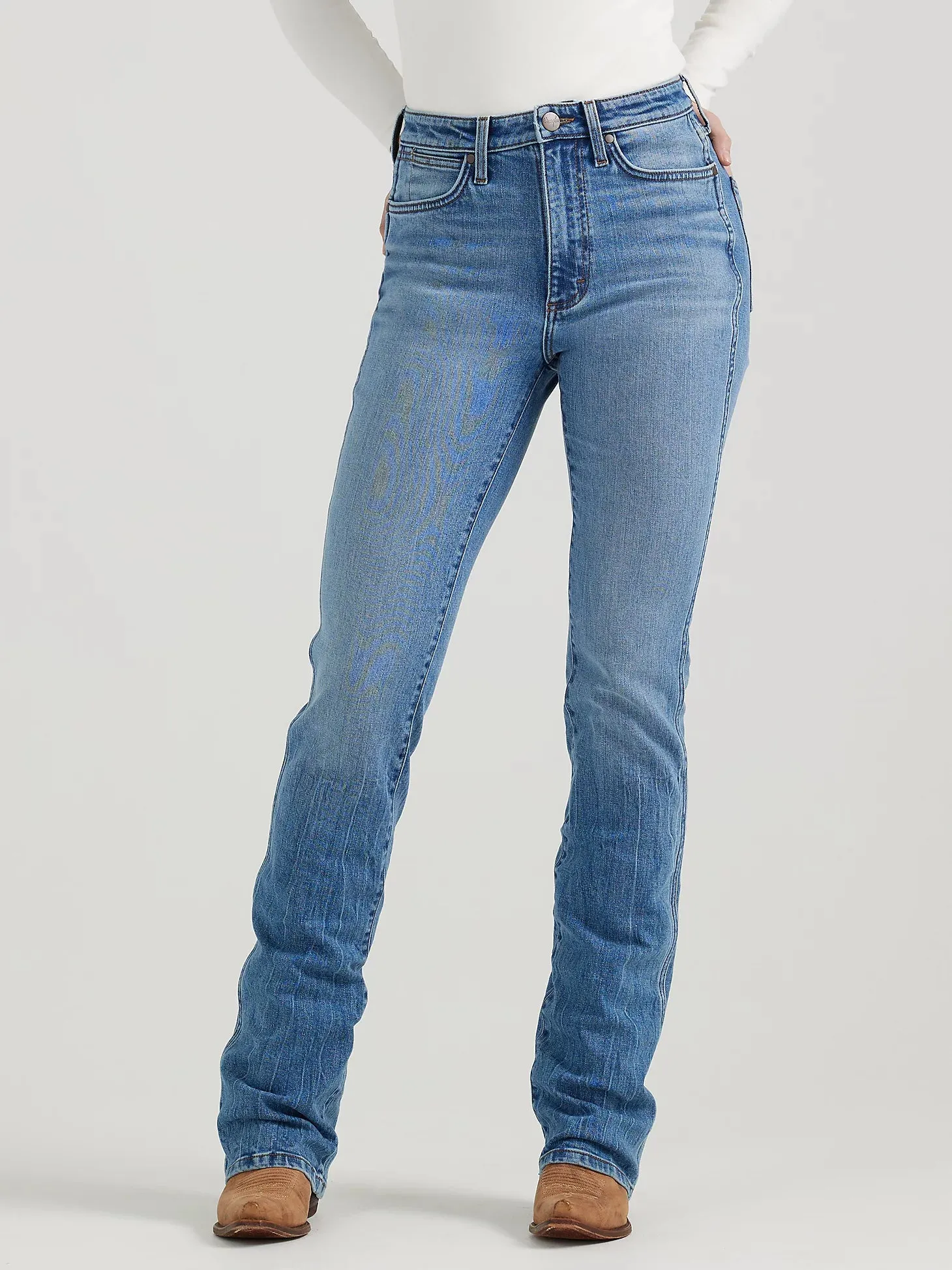 No Gap Waist Everyday Vibrant Wrangler Retro Women's Bailey High Rise Bootcut Jean in Kelly