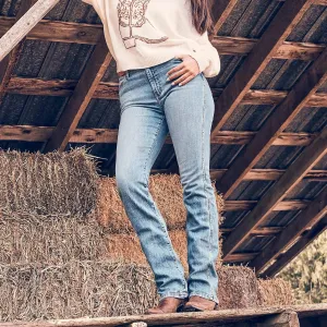 Elegant Vibrant Textured Outfit Plan Wrangler Retro Women's Bailey High Rise Bootcut Jean in Kelly