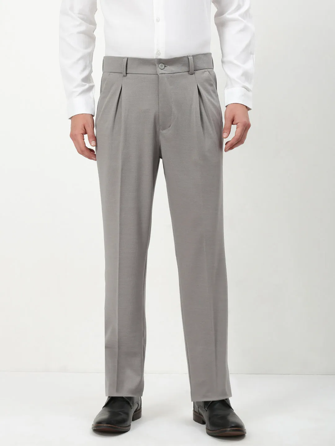Durable Hem Men's Grey Solid Formal Trousers