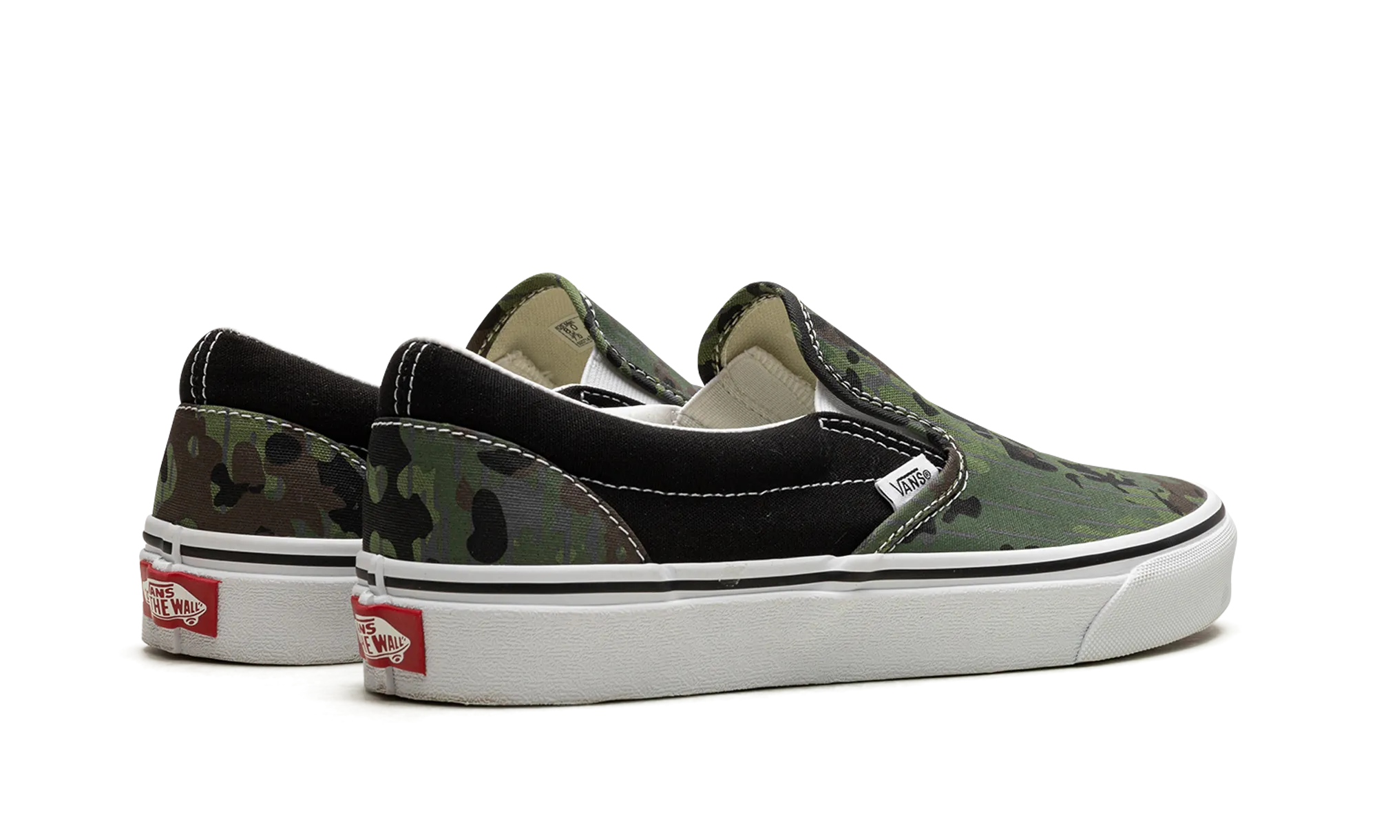 Ergonomic Design Flexible Fit Active People Classic Slip On "Camo"