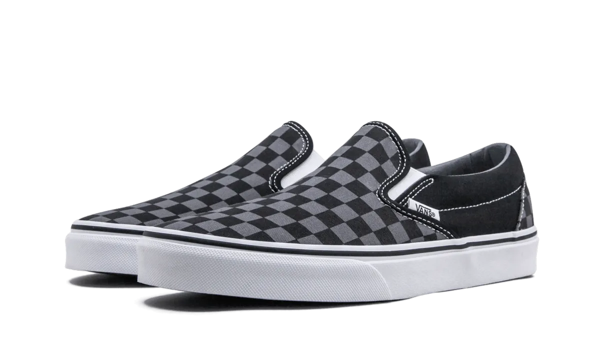 Comfort Grip Modern Bold Classic Slip-On