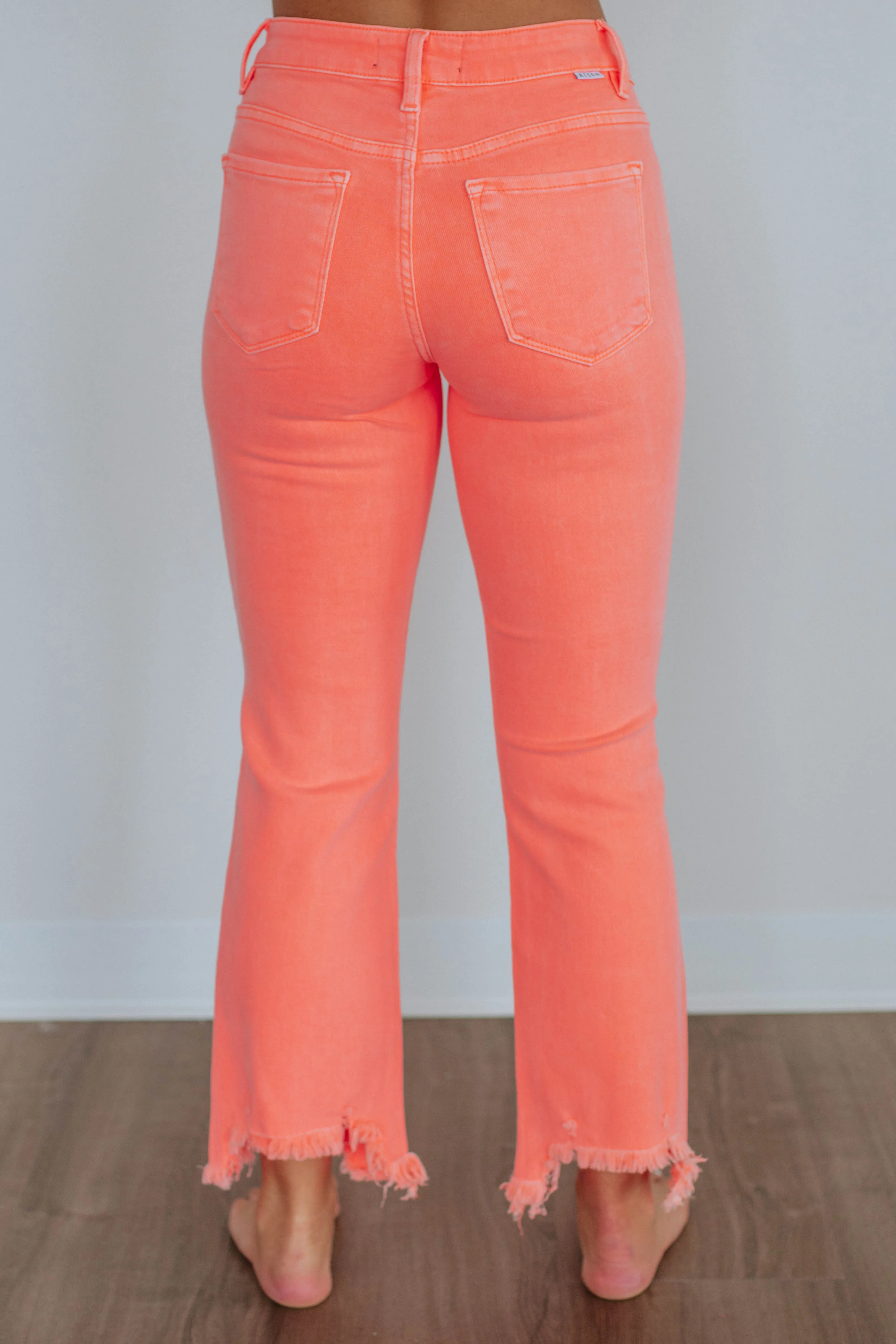 Spring Mood Bold Look Neona Risen Jeans - Sorbet