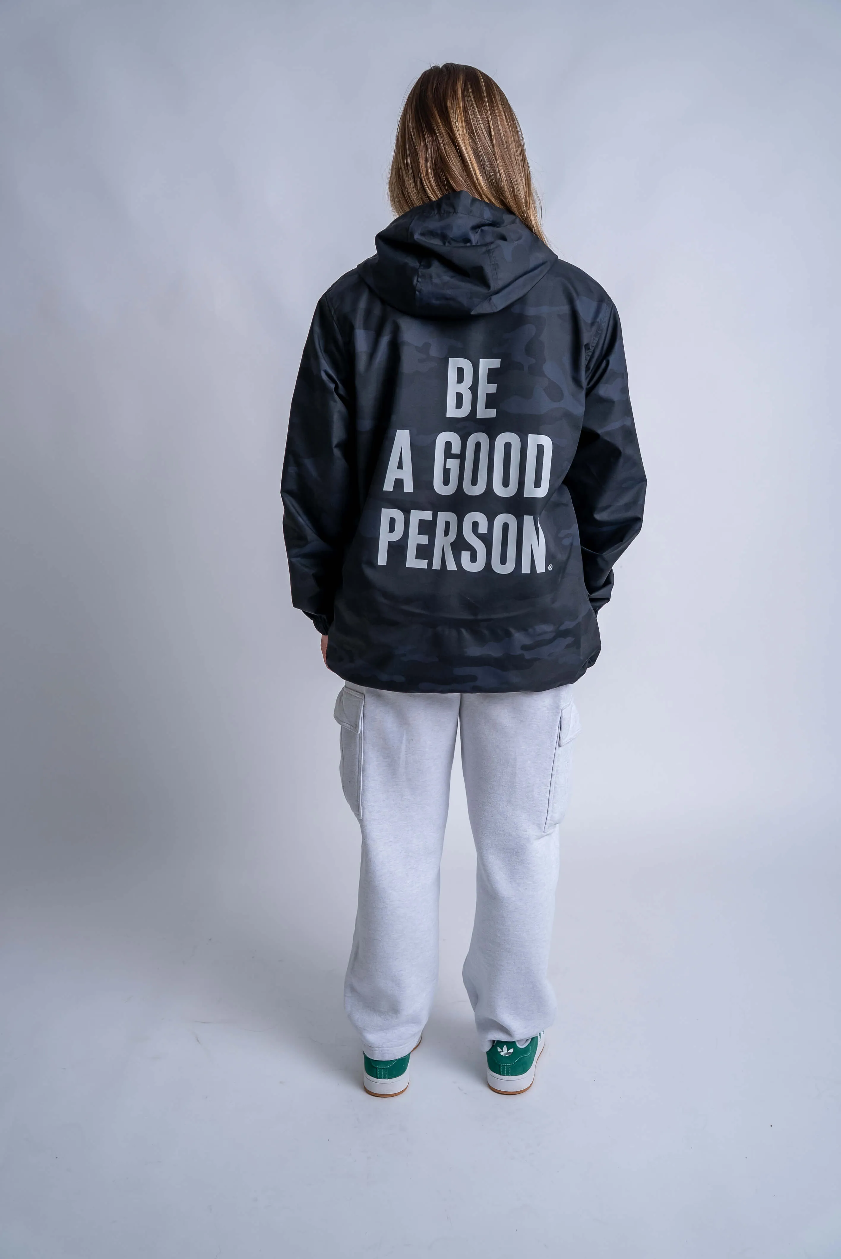 lace accents All-day Comfort Signature Anorak - Camo Black