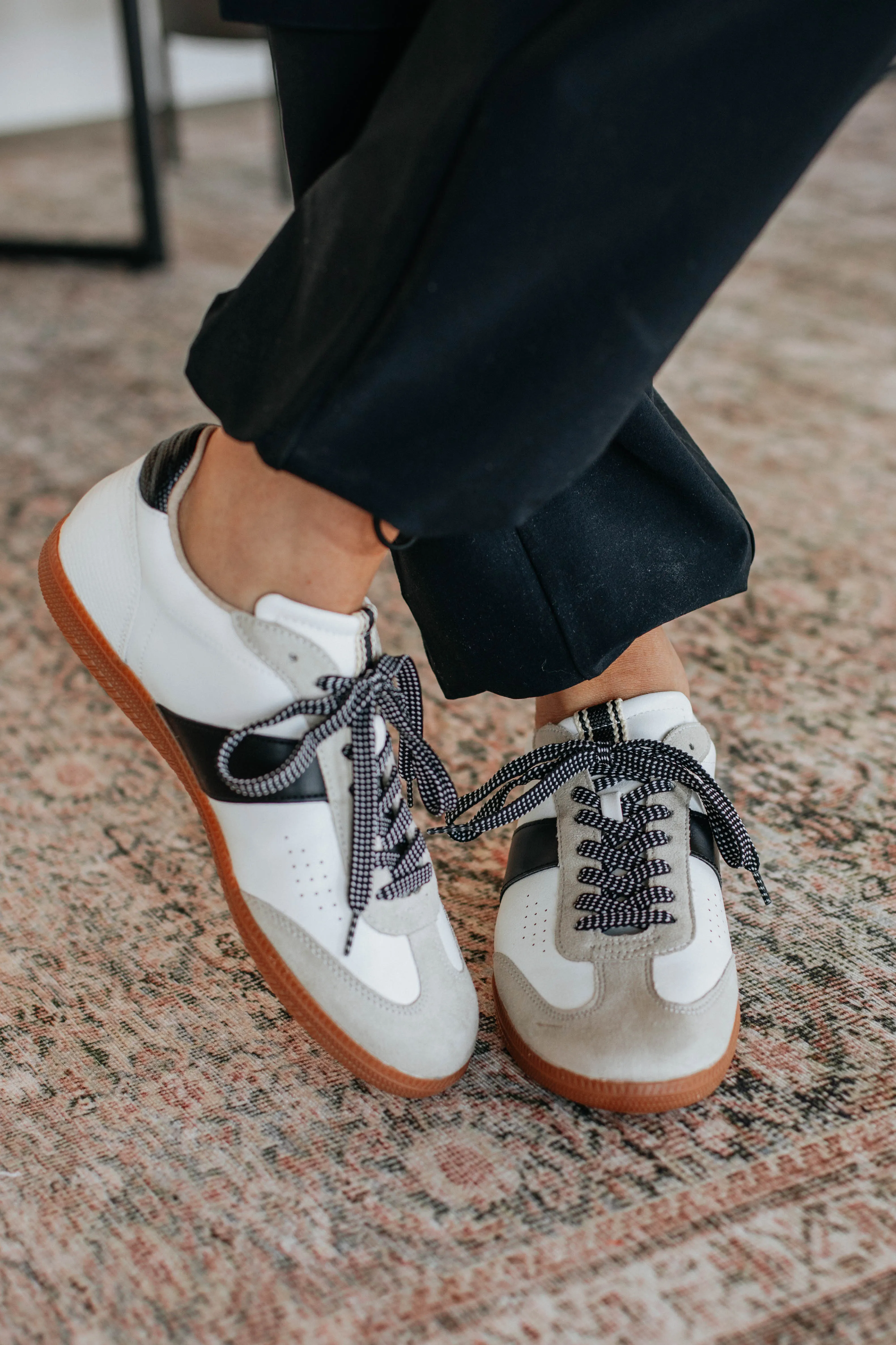 Get Your Trend On Sneakers Impact Resistant Sole Waterproof Travel Light