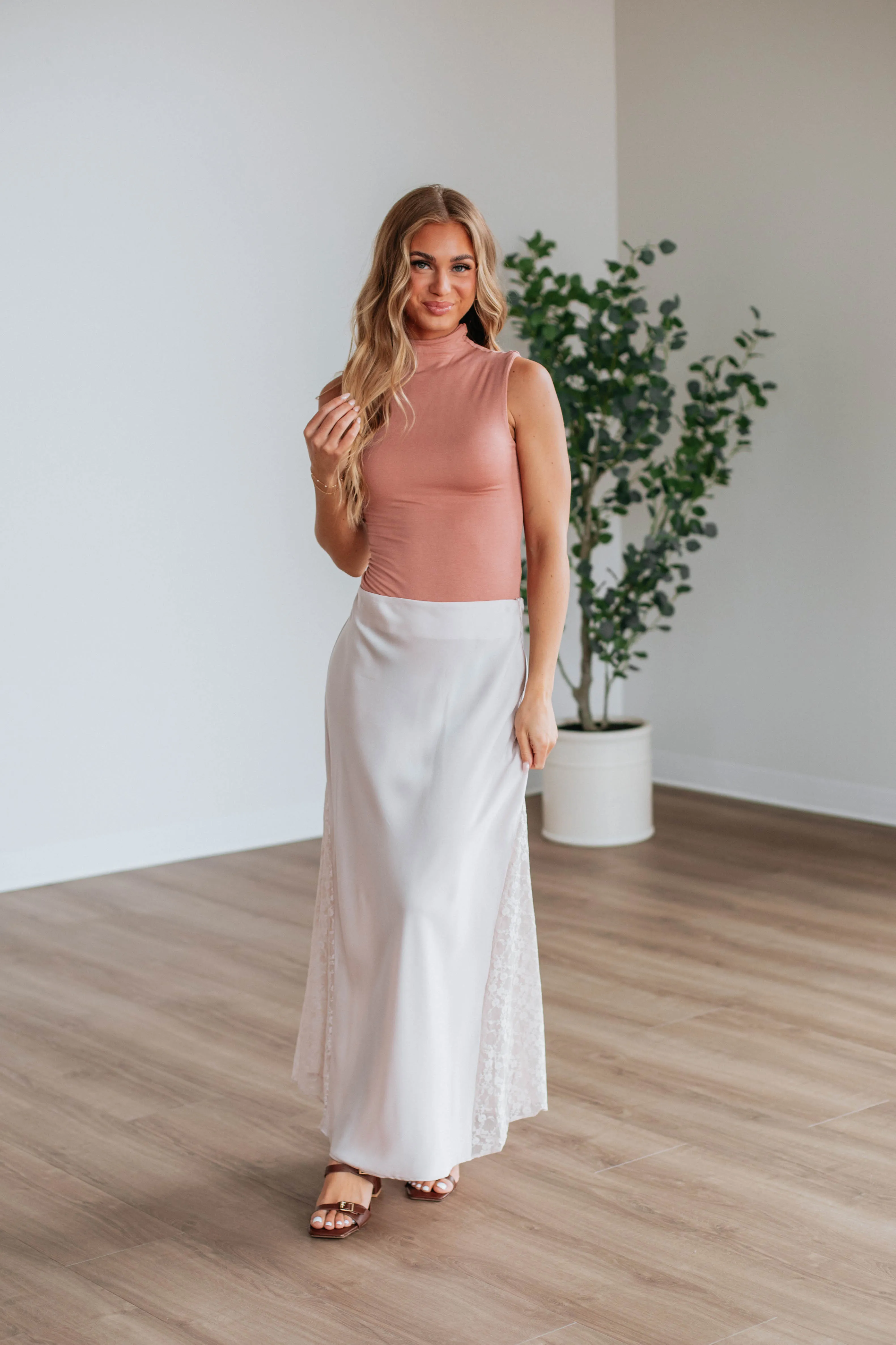Vivian Lace Skirt - Pearl Draped Silhouette