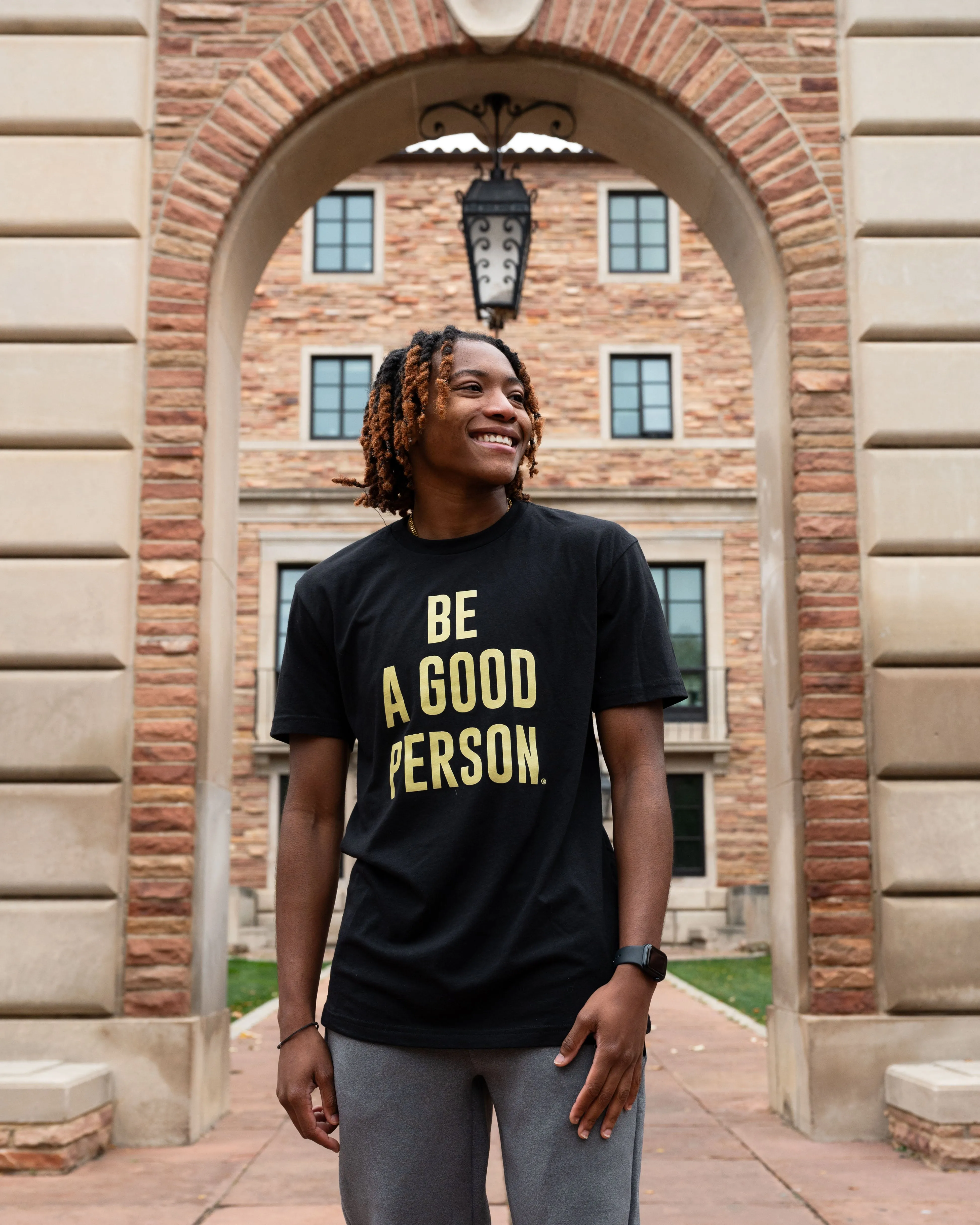 Signature T-Shirt - Graceful Gold Minimal Fashion Casual Vibe Wear