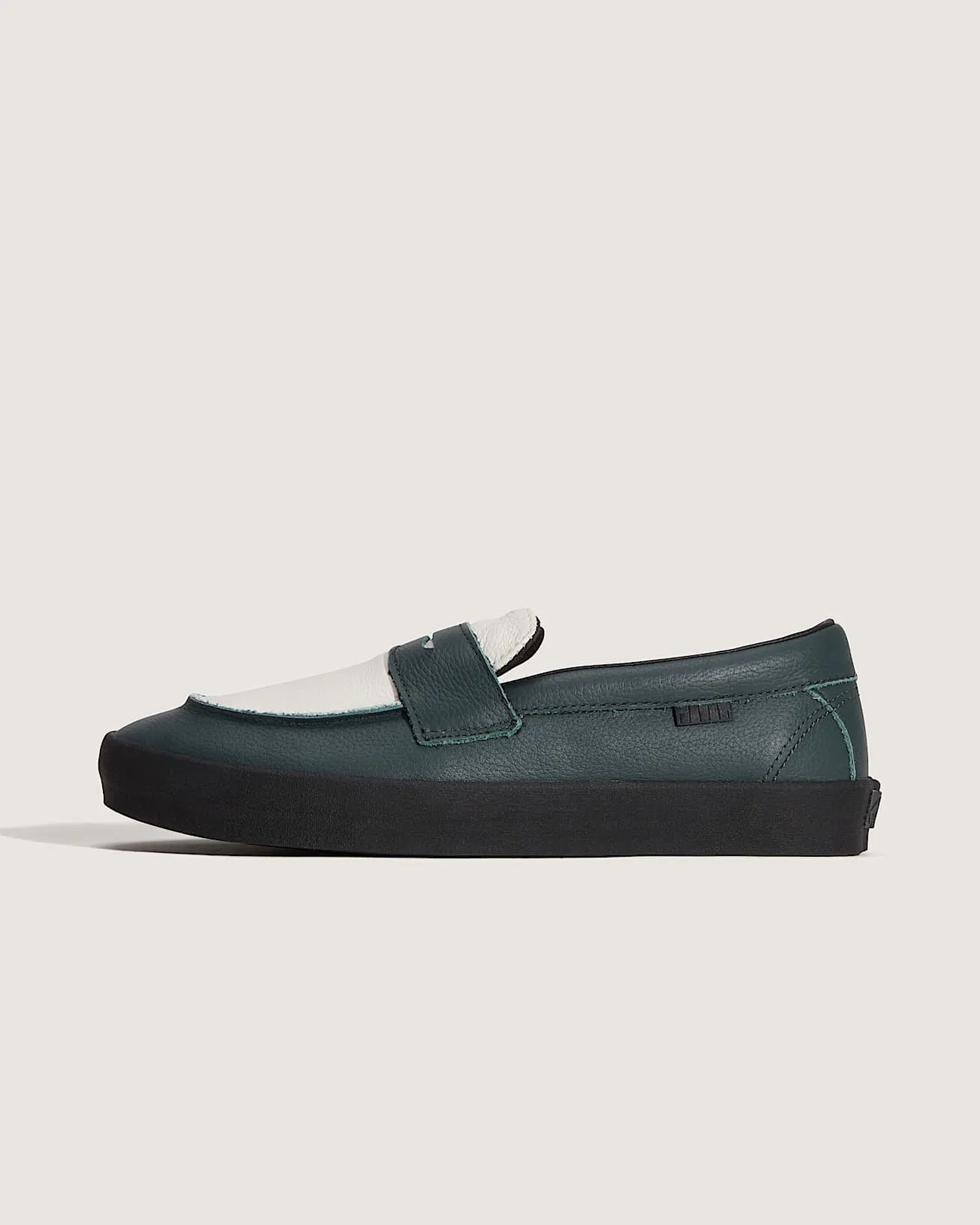 Vans Skate Loafer Urban Tasks Friend Pace