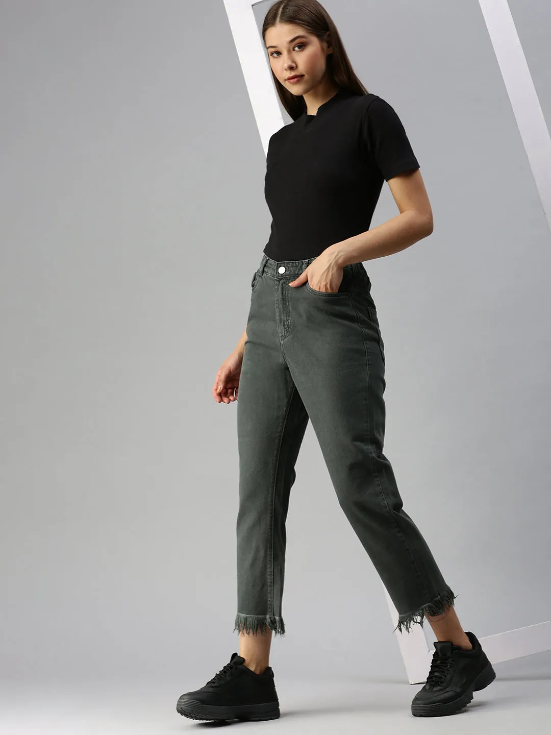 Women's Olive Relaxed Fit High-Rise Stretchable Jeans Non Fade Fabric