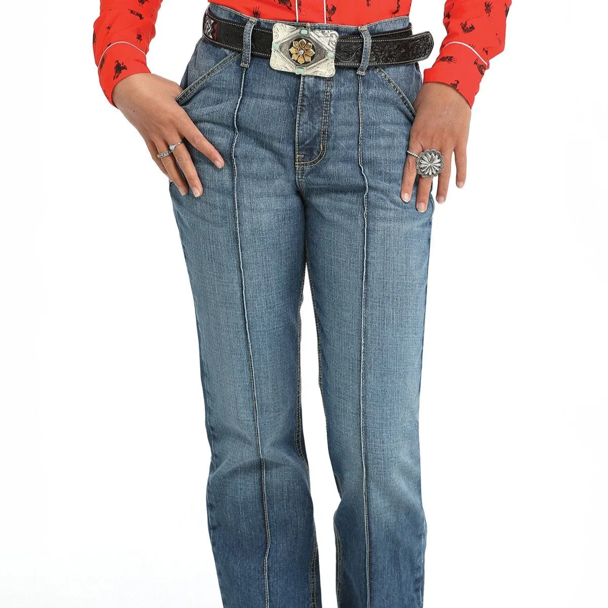 Cruel Women's Quinn Relaxed Straight Jean in Medium Stonewash Everyday Pick