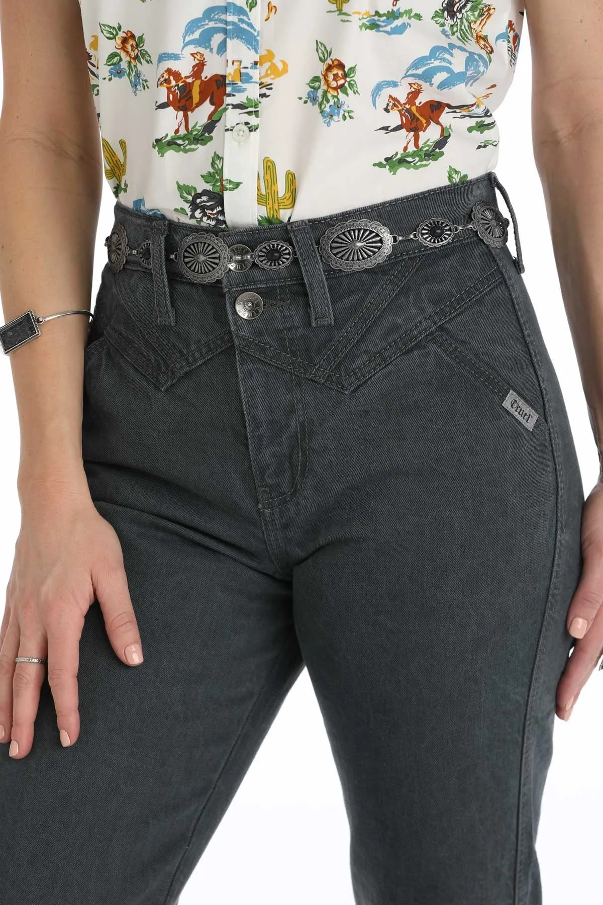 Cruel Women's Quinn Bareback Jean in Gray Fall Outfit