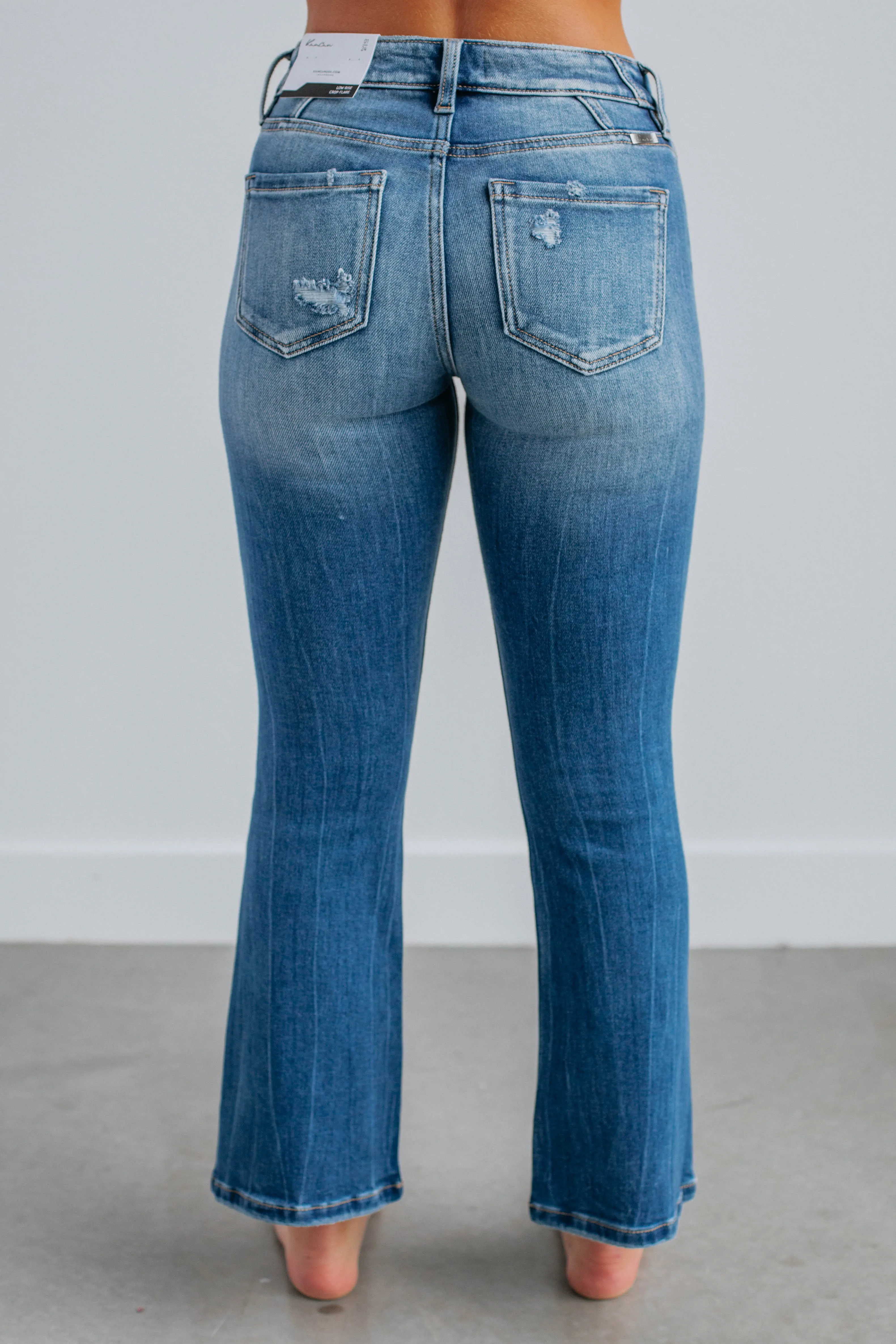 Thermal Regulating Fabric Shopping Day Outdoor Enthusiast Decla KanCan Jeans