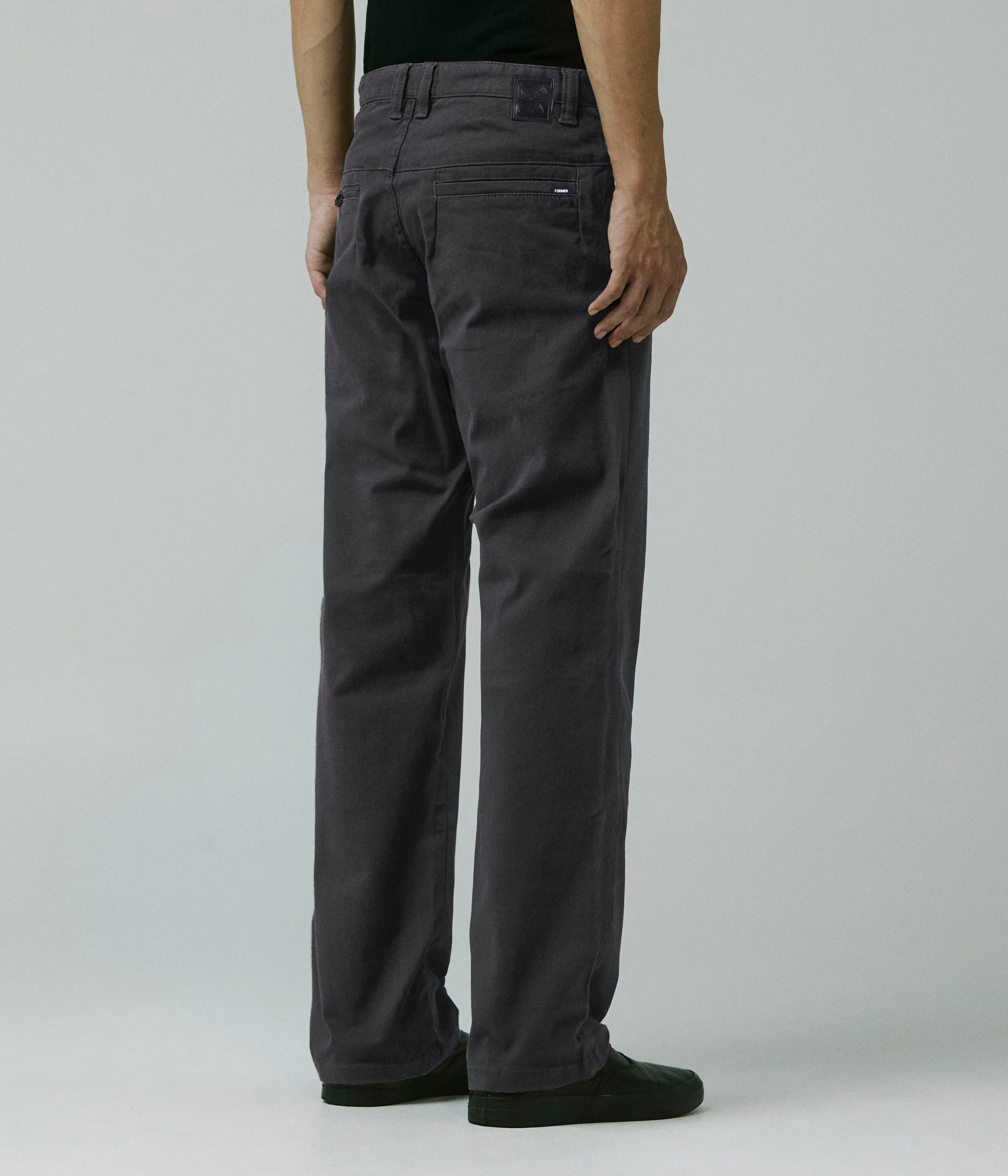 CRUX PANT // GREY simple design