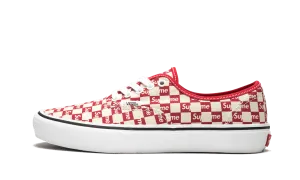 Long Lasting Outsole Durability Authentic Pro "Supreme - Checkered Red 2016"