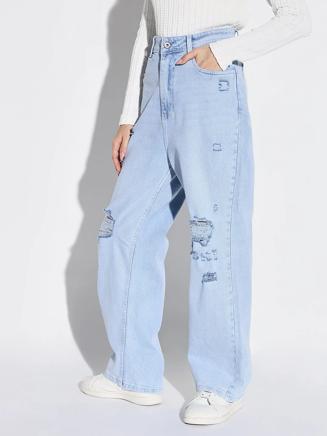 Shopping Day Vibrant Smooth Picnic Style Women's Blue Comfort Wide Leg Low Distress Light Fade Acid Wash Stretchable Jeans