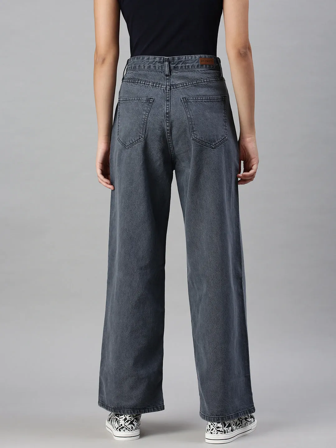 Loose Textured Travel Outfit Women's Blue Wide Leg High-Rise Clean Look Cotton Jeans