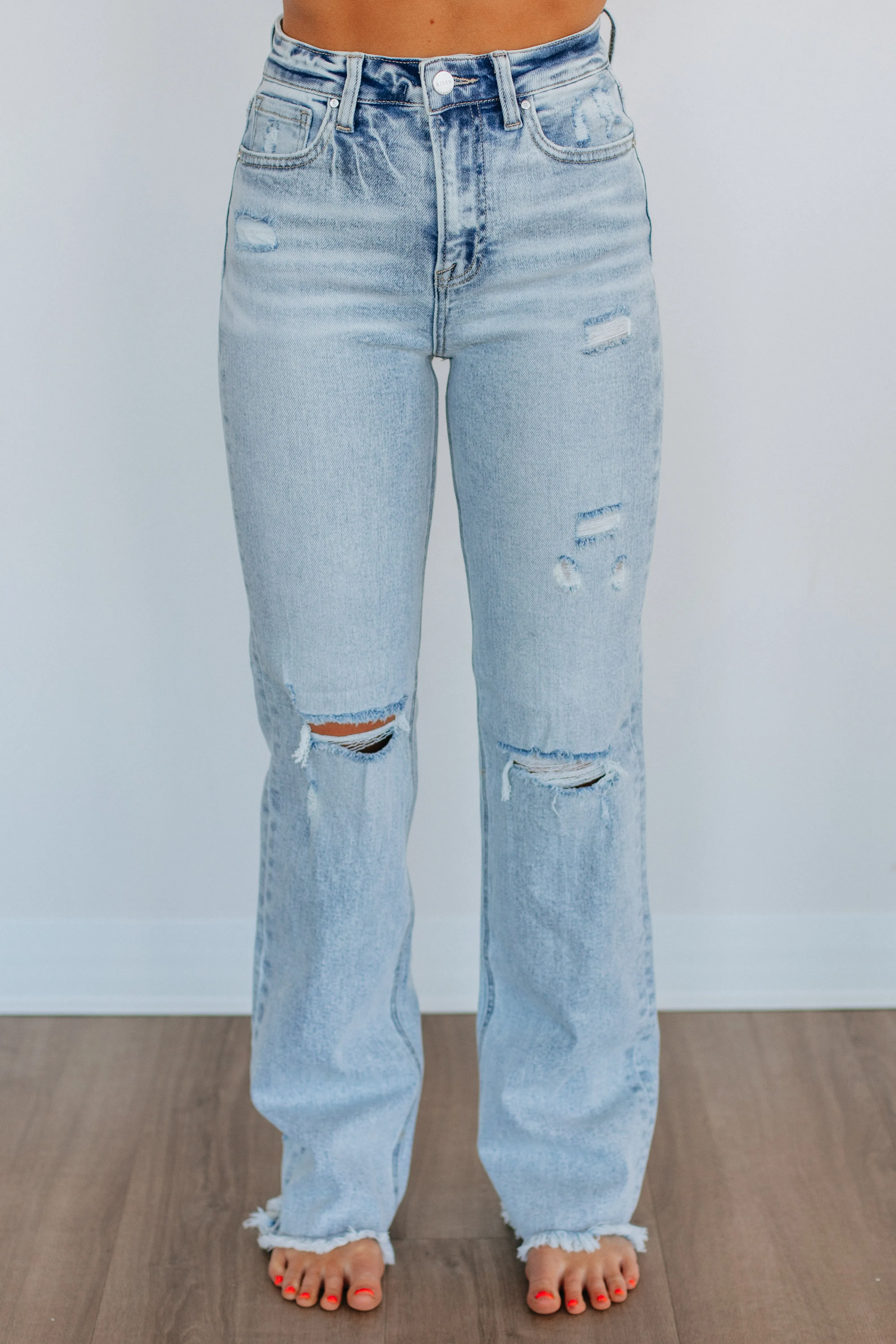Eloise Risen Jeans - Light Wash Minimalist Eco Friendly