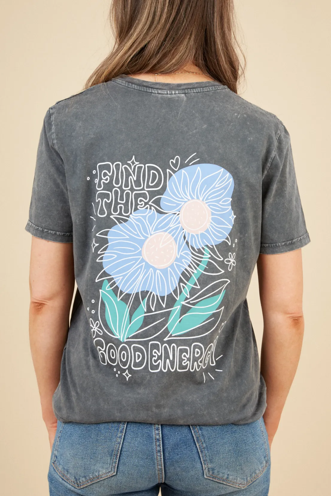 O&F Find The Good Energy Tee V neck style Minimalist purity