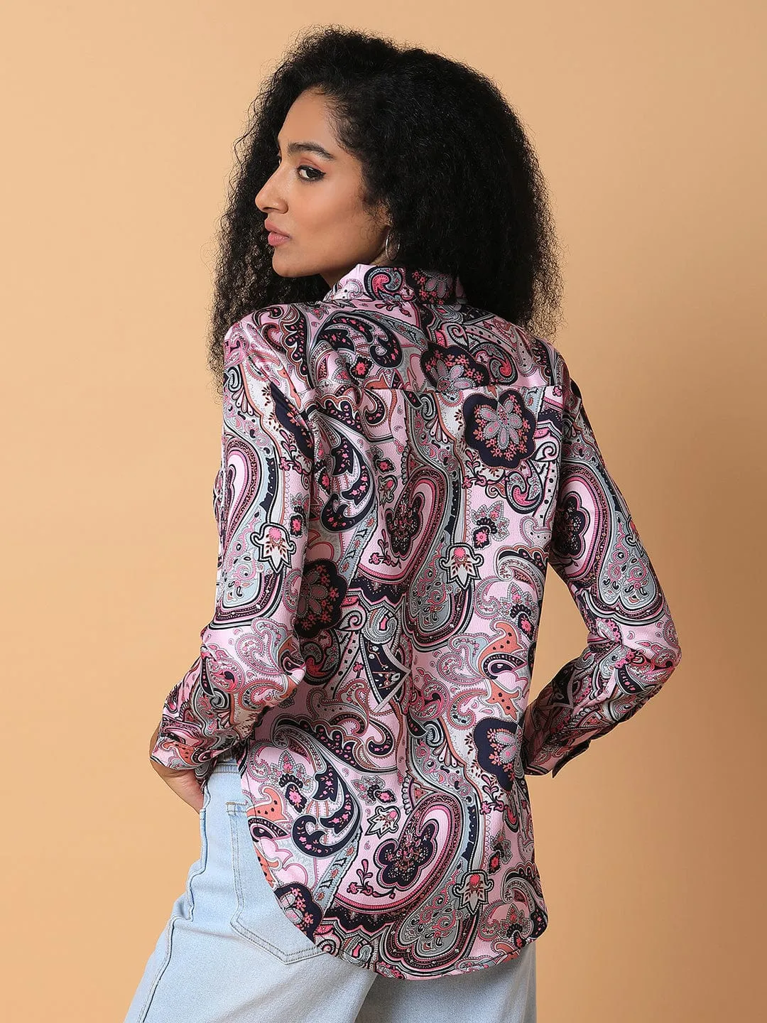 Women's Pink Standard Slim Fit Opaque Printed Casual Shirt Fit for All Seasons