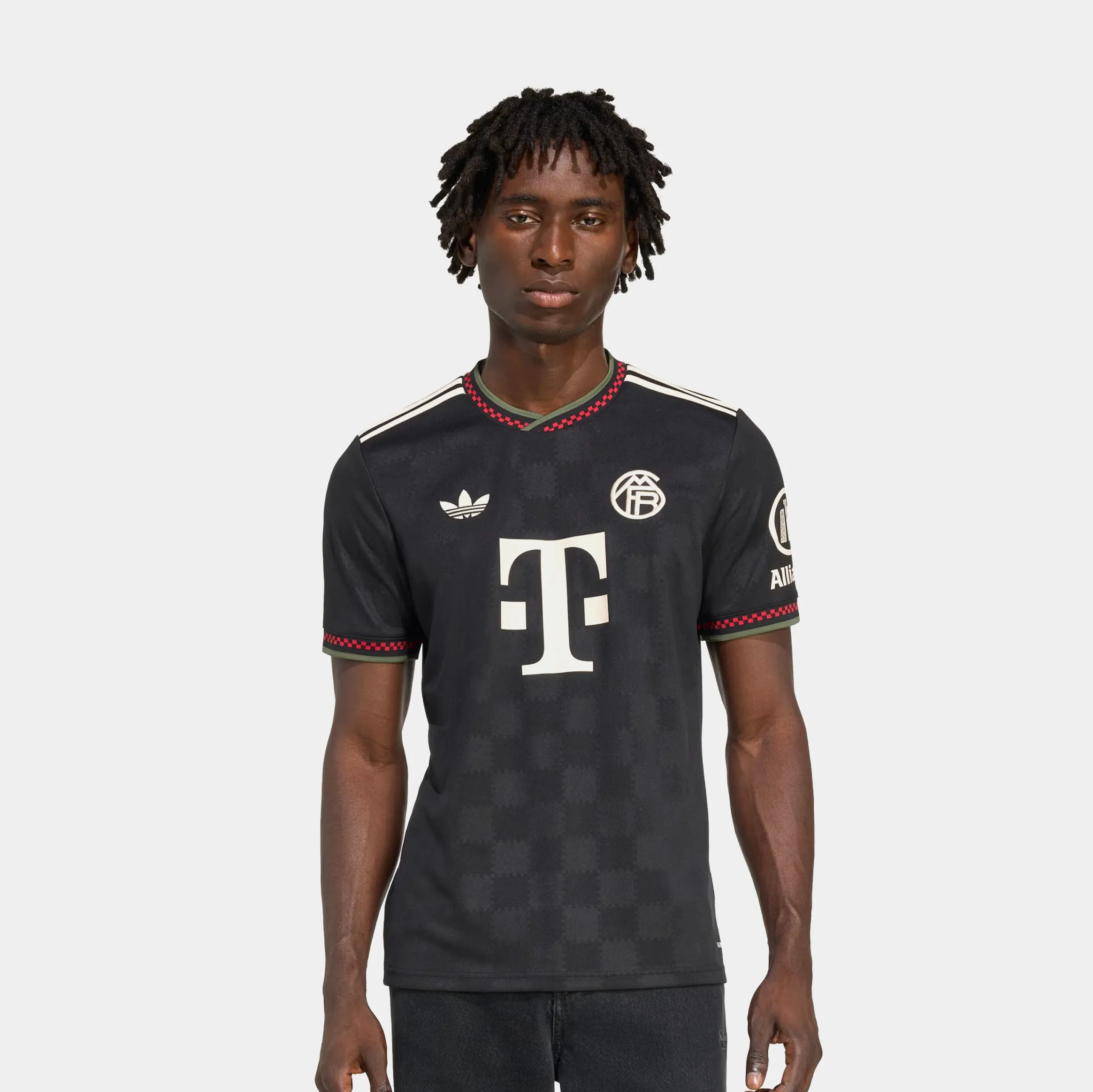 FC Bayern 26/26 Third Mens Jersey (Black/Red) sprint training