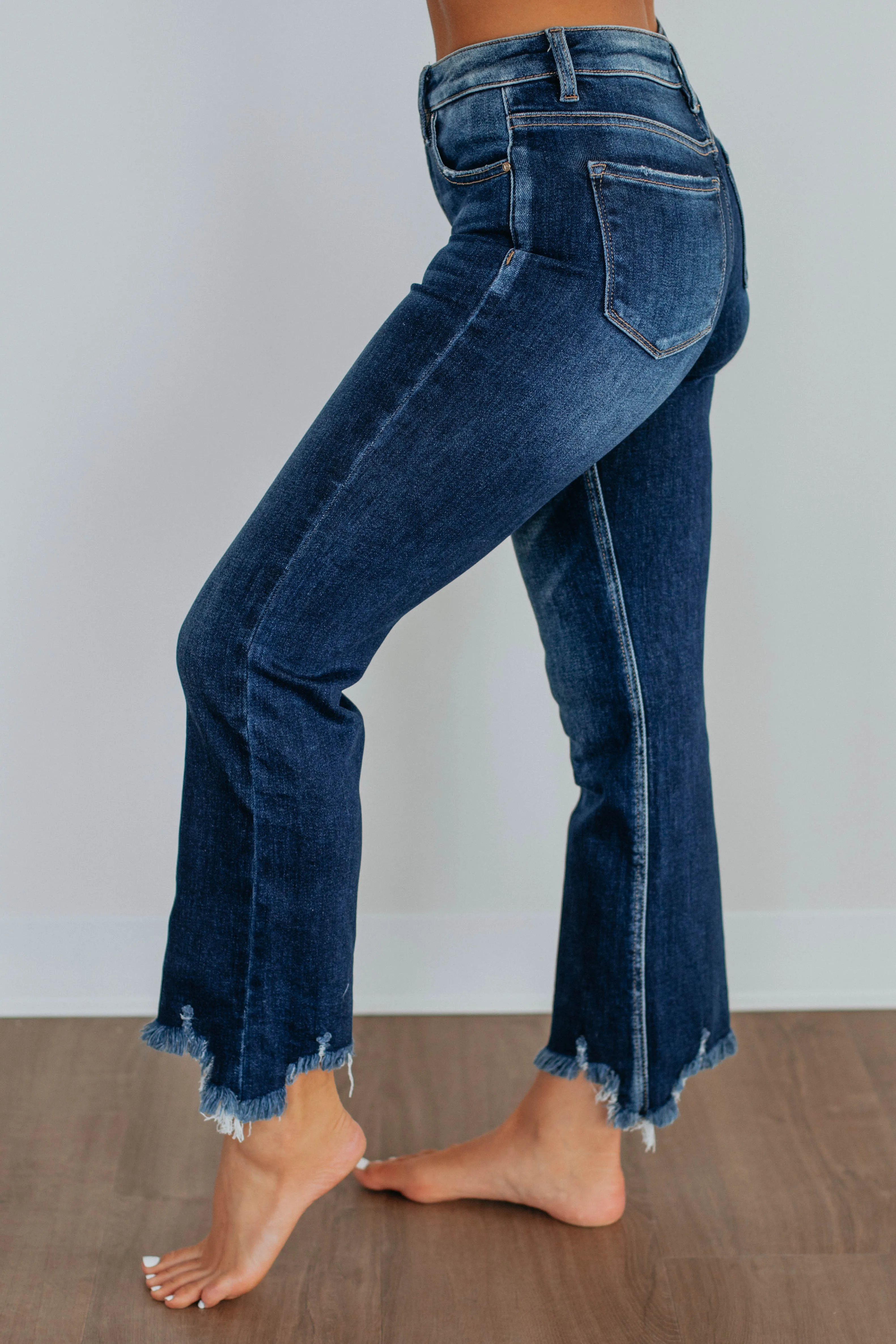 Fashion Lover Minimalist Neona Risen Jeans - Deep Blue