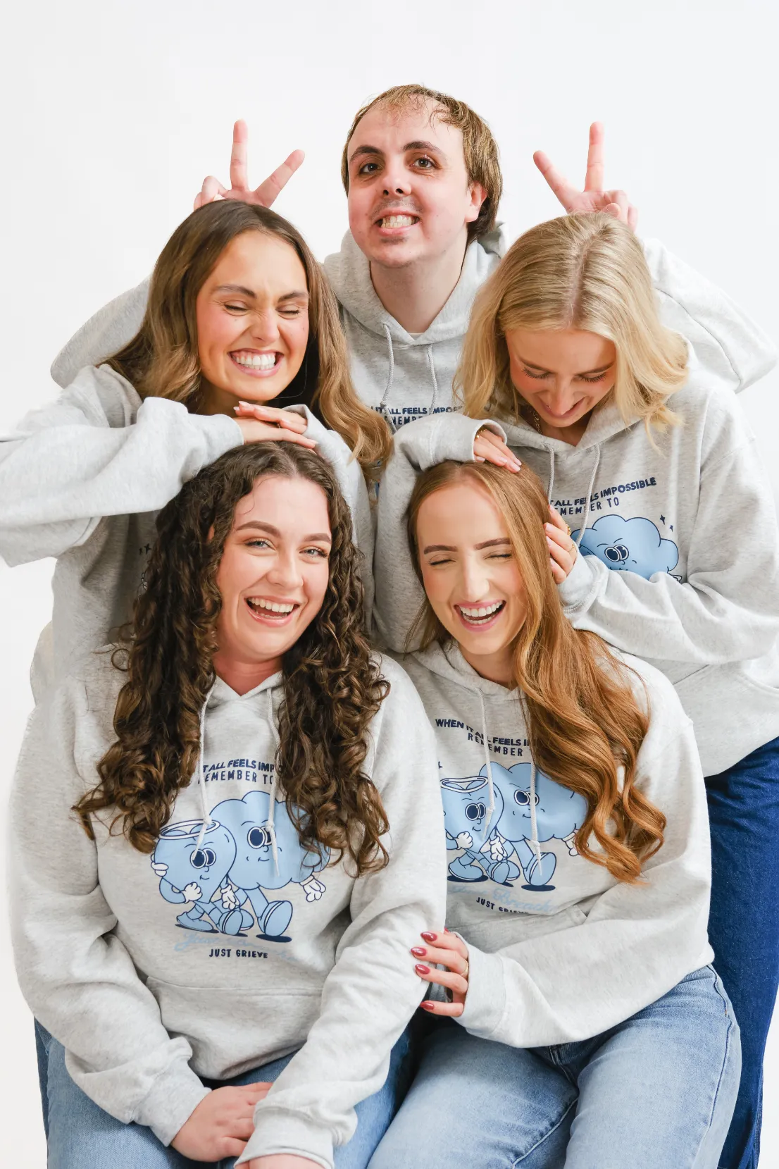 Just Grieve X O&F Hoodie Regular Fit Timeless Fashion