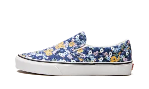 Classic Slip-On "Floral" Urban Chill