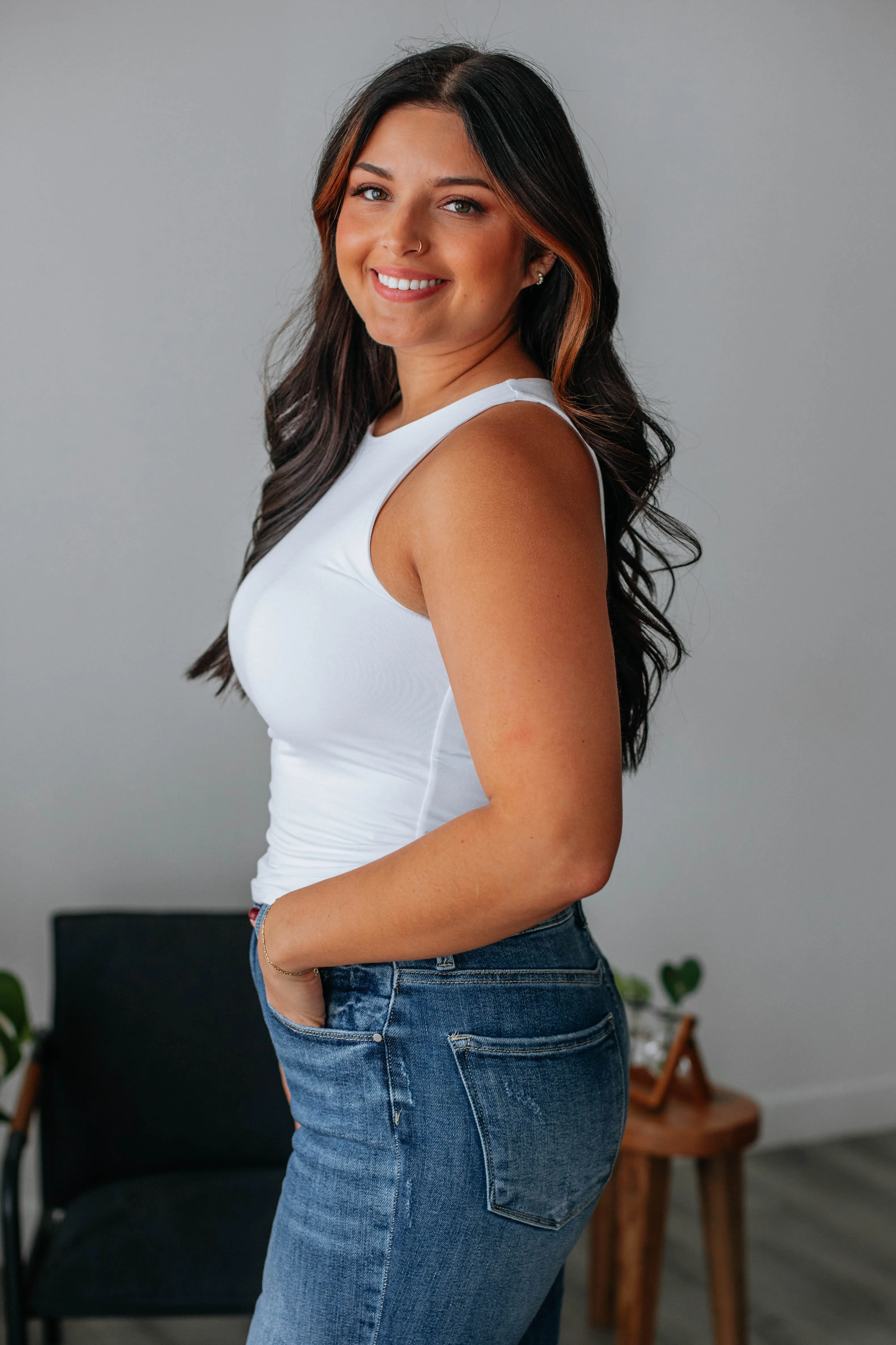 Sleek Fit Sporty Look Wear Ariel Basic Tank - Ivory