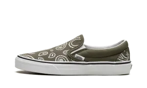 Any Path World Step Classic Slip-On "Peace Paisley"