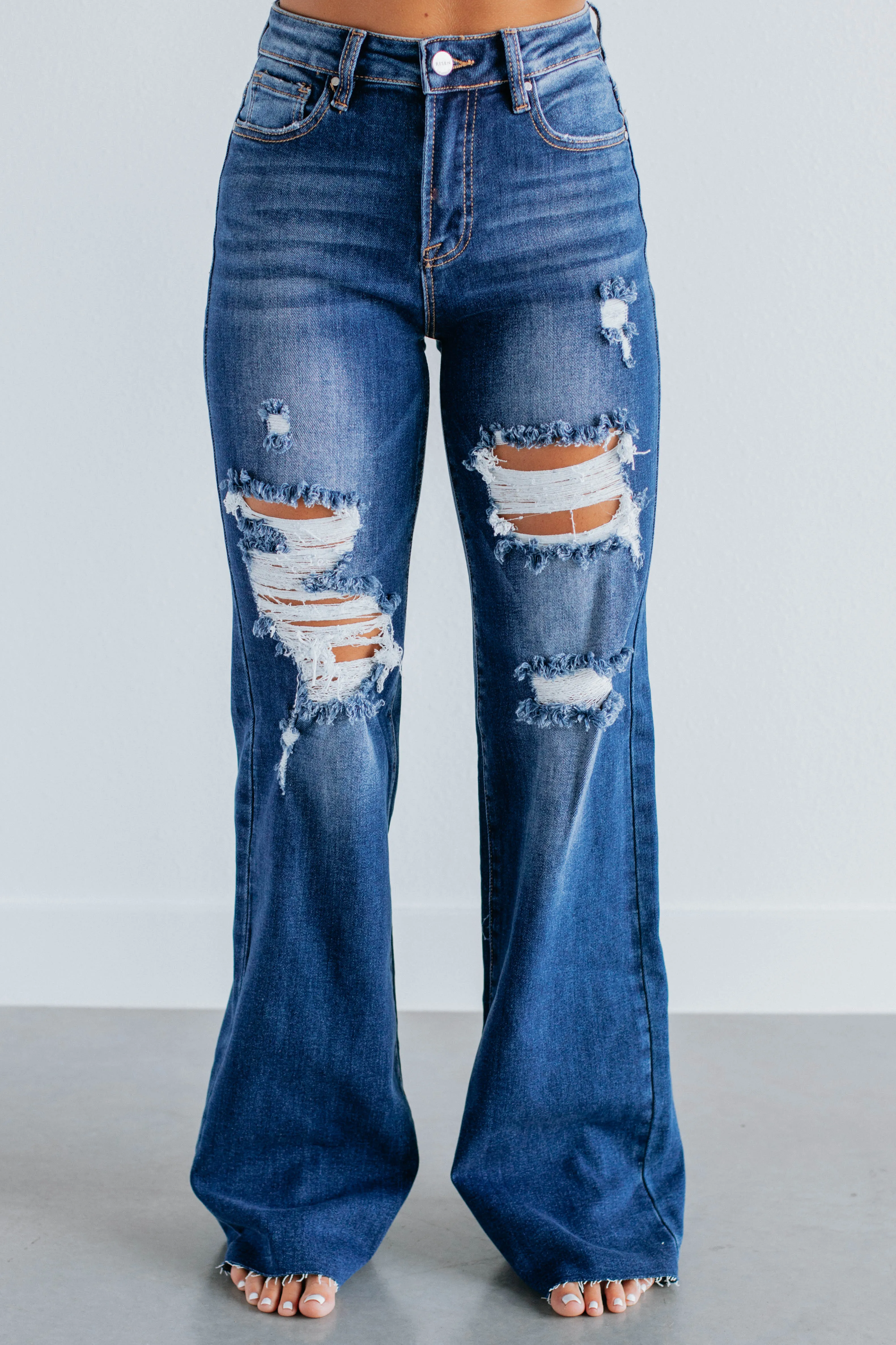 Neutral Base Classic Style Georgia Risen Jeans - Dark Wash