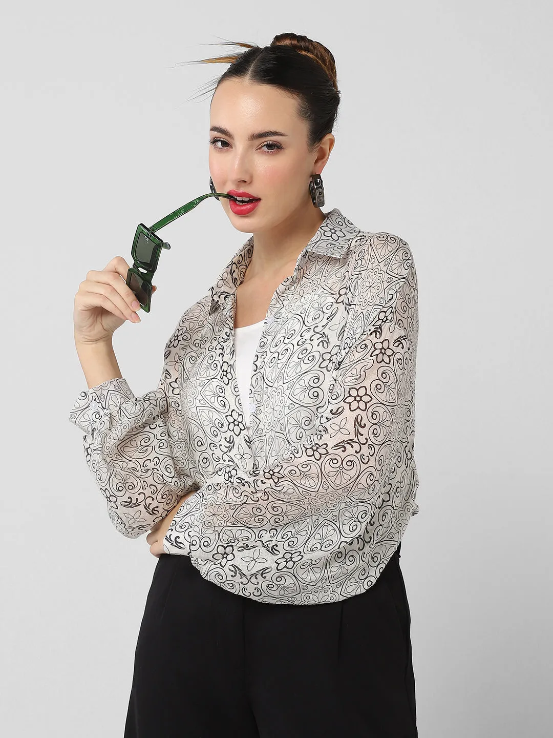 Fashionable Fit Christmas Women's Grey Comfort Semi Sheer Printed Casual Shirt