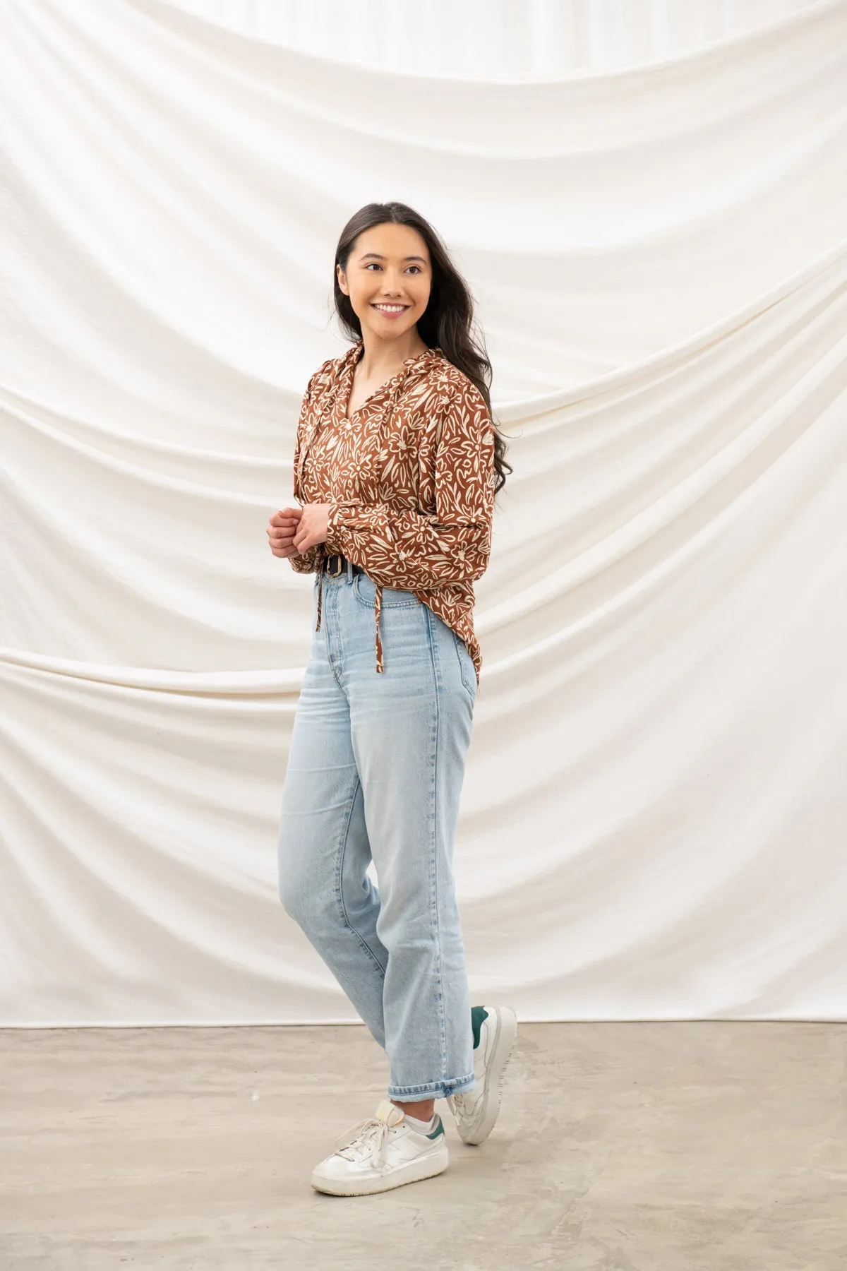 Beach relaxation casual and comfortable Grace Blouse - Rust Floral