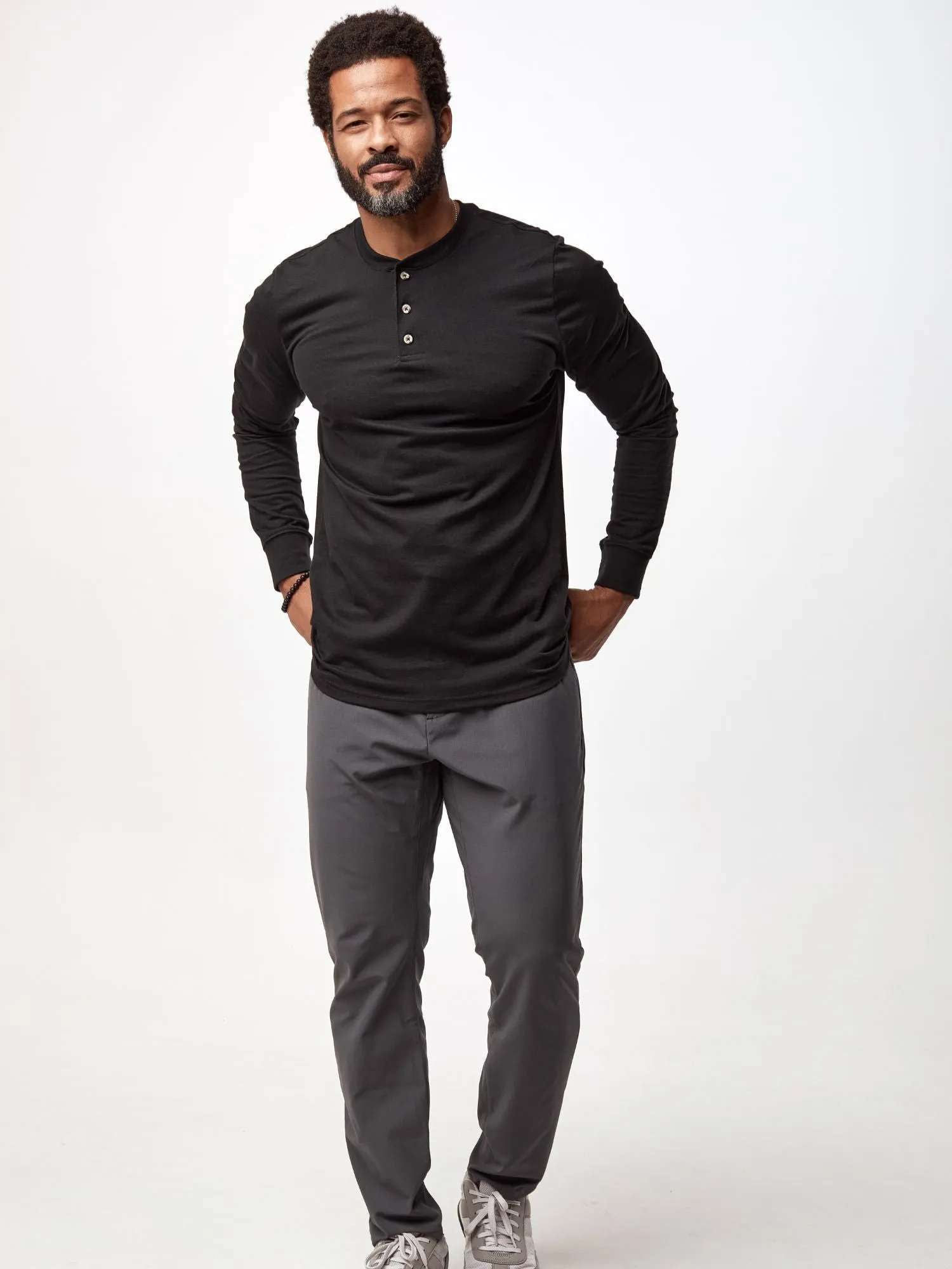 Floral freshness Light Casual All Black Long Sleeve Henley 3-Pack