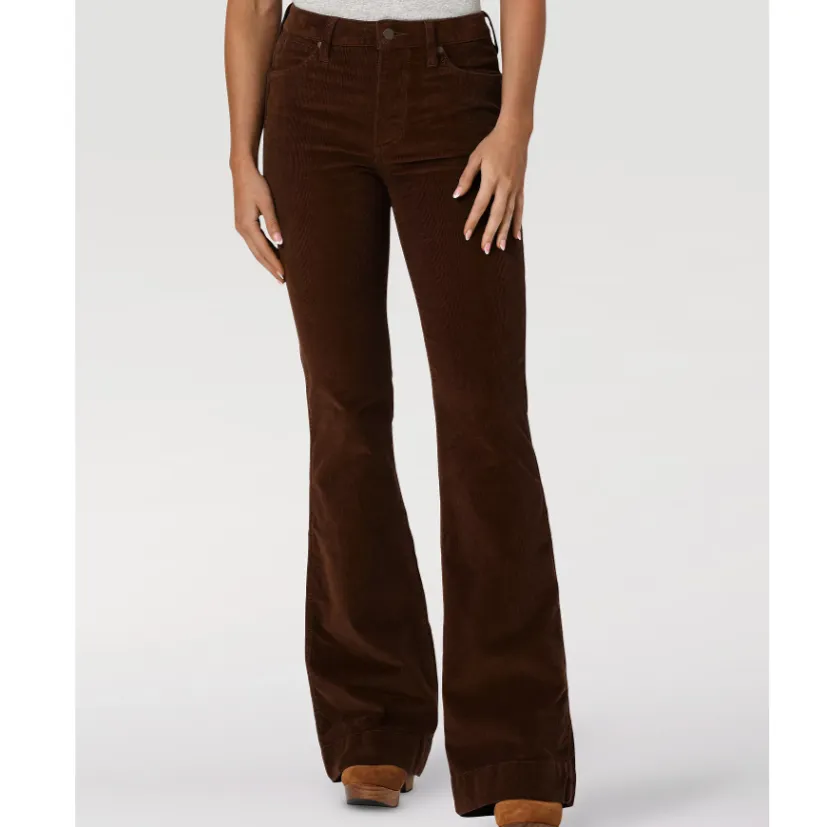 Wrangler Retro Women's High Rise Corduroy Trouser Jean in Brooke Loose Spring Mood