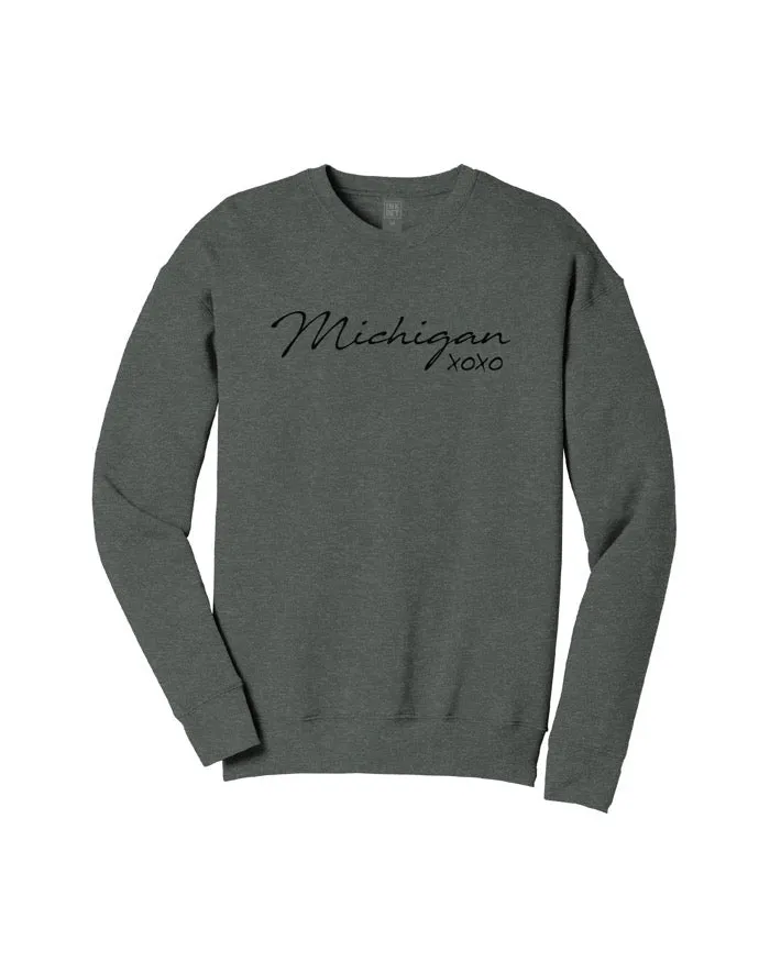 ideal for birthdays Everyday Essential Ink Detroit Michigan XOXO Crewneck Sweatshirt - Grey